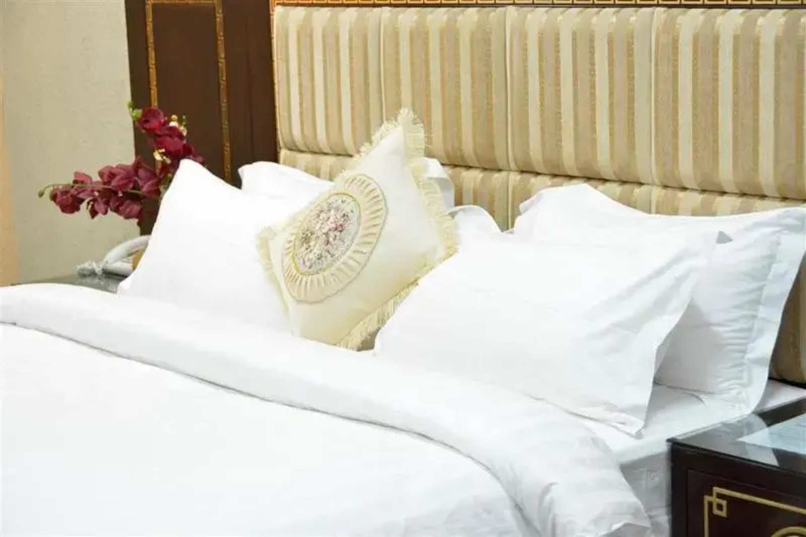 Nobila Airport Hotel