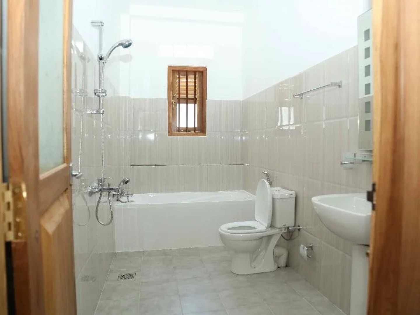 White Villa Beach Resort