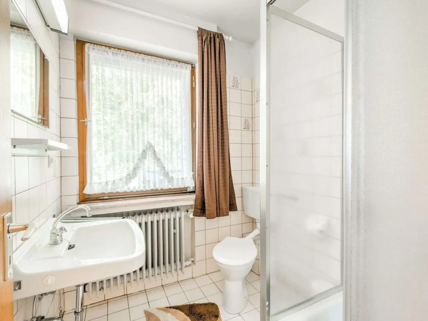 Large Holiday Apartment near Willingen with Private Garden & Terrace