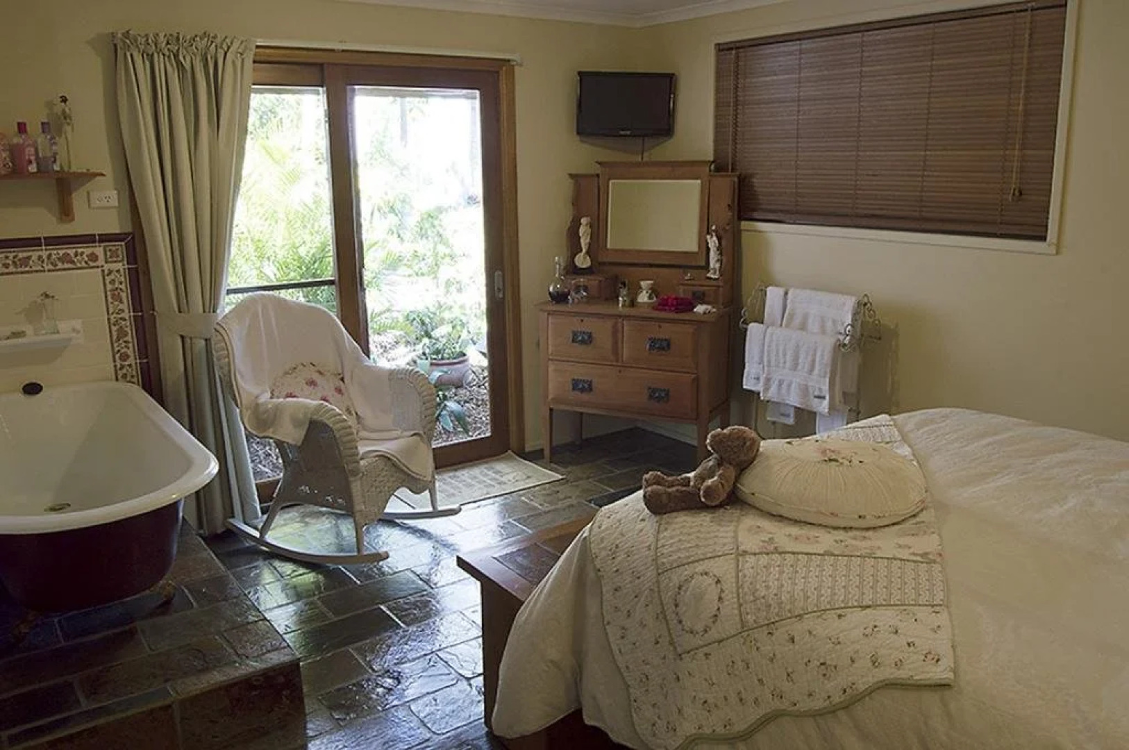 Hideaway Haven Bed and Breakfast