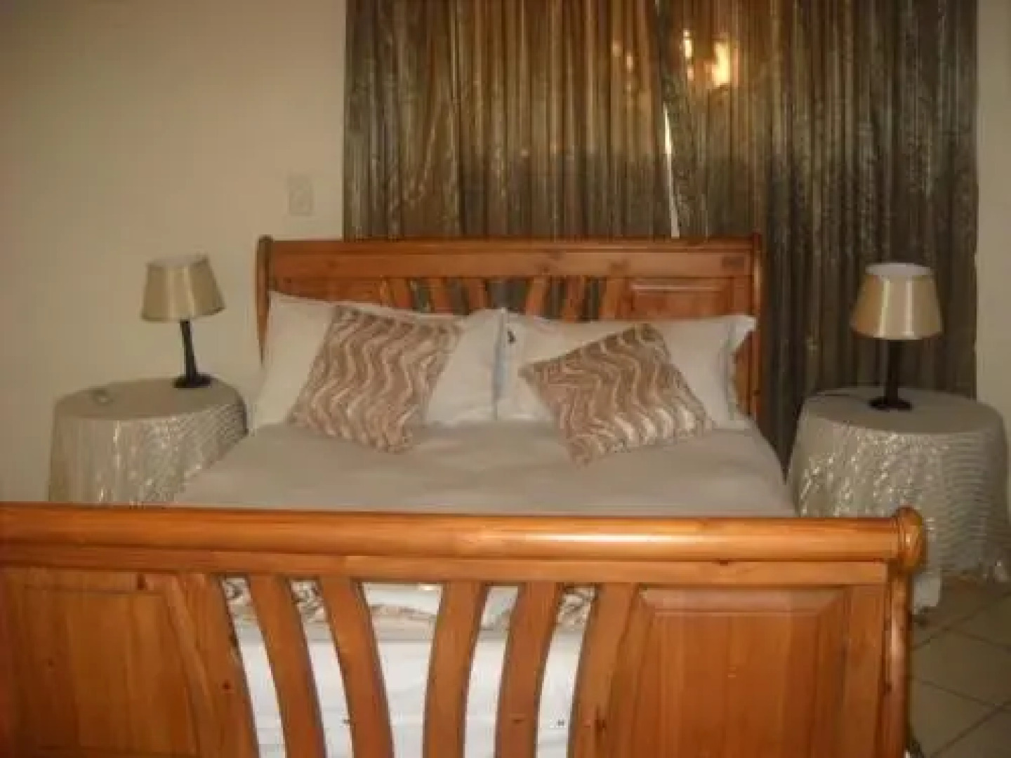 The Beverly Hills Guest Lodge