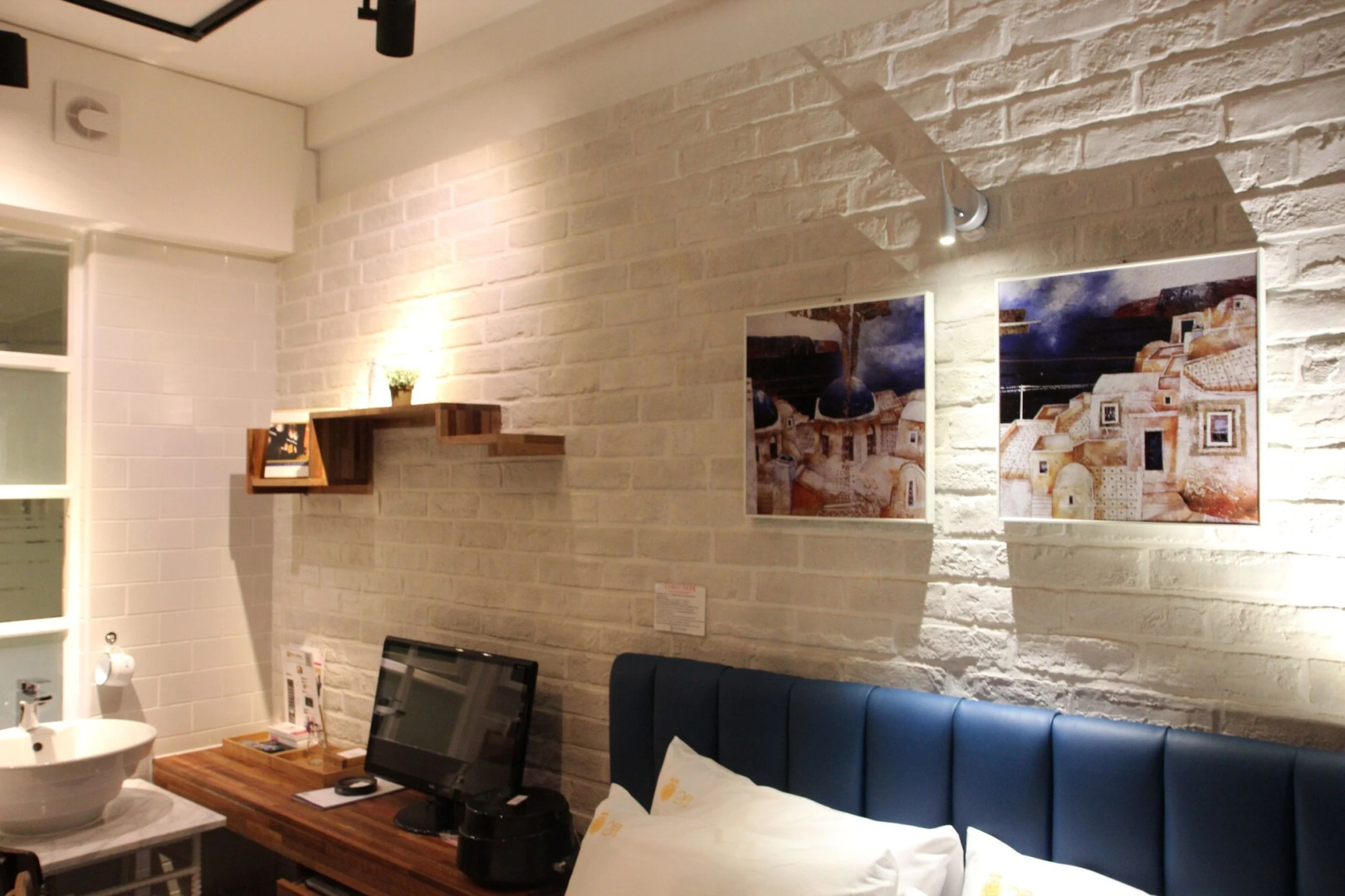 February Hotel Apsan