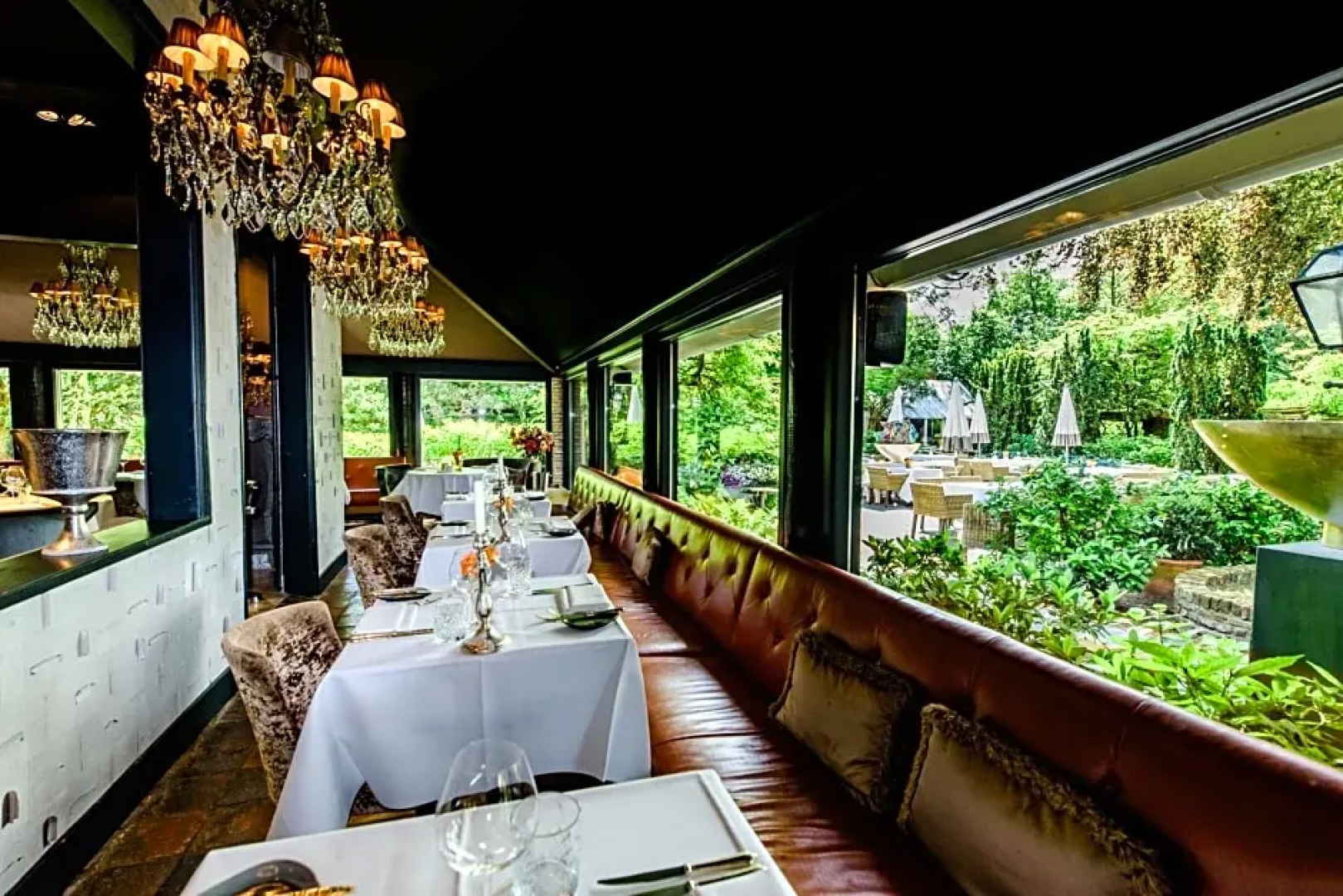 Luxury Vintage Hotel Villa Beukenhof