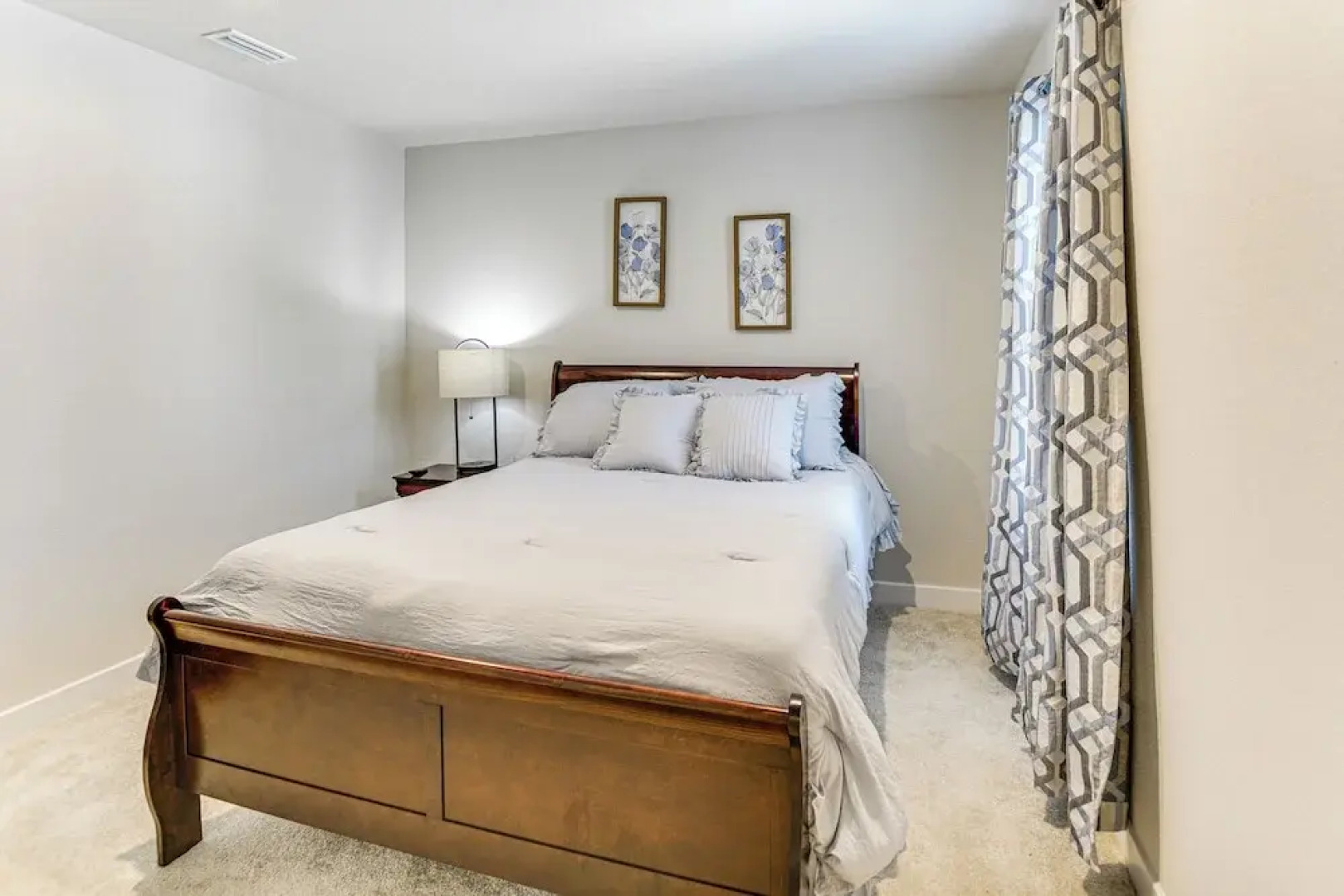 Beautiful Family Retreat By Pasquotank River!