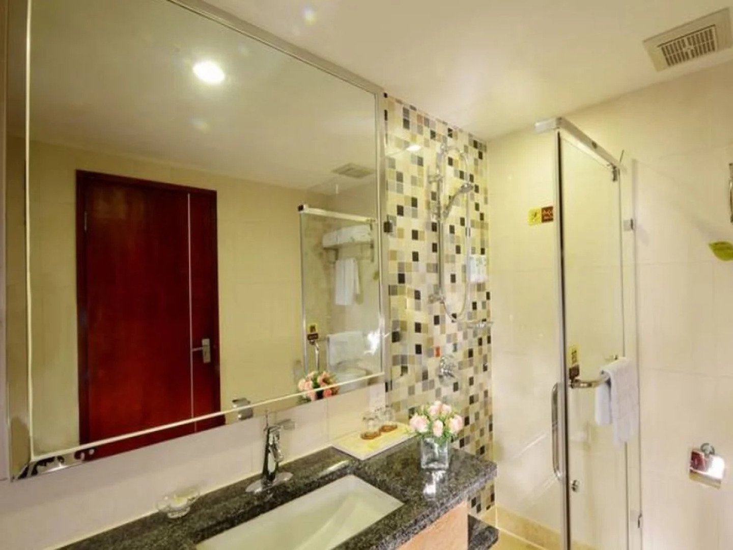 Vienna Hotel Xiangyang Railway Station