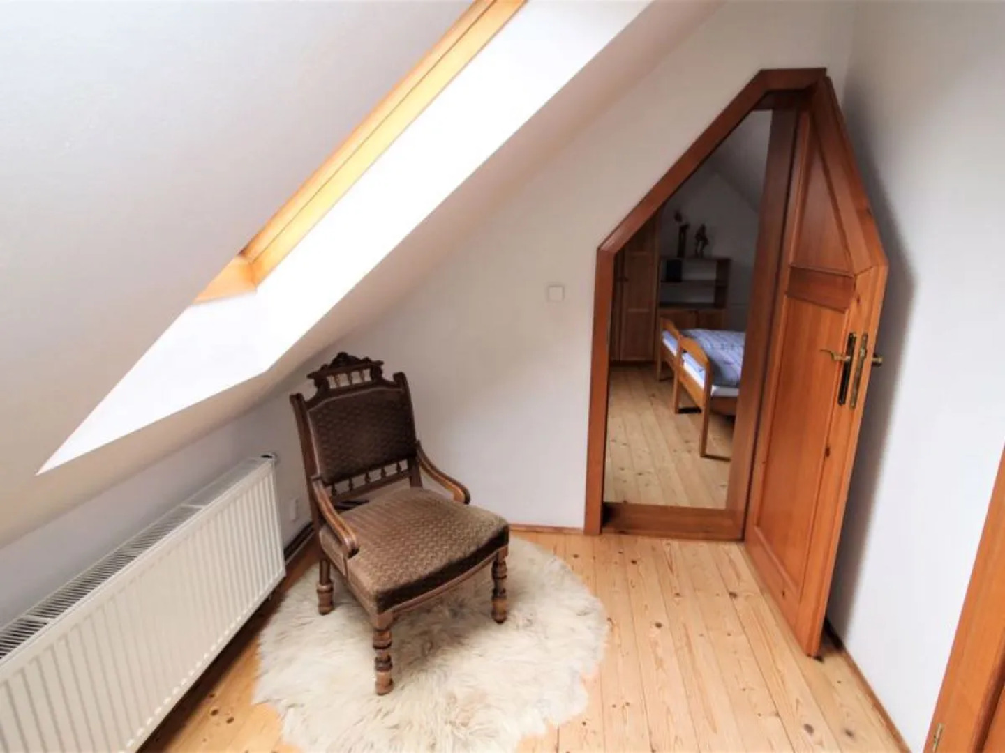 HOUSE POLžOV MOKRY LOM