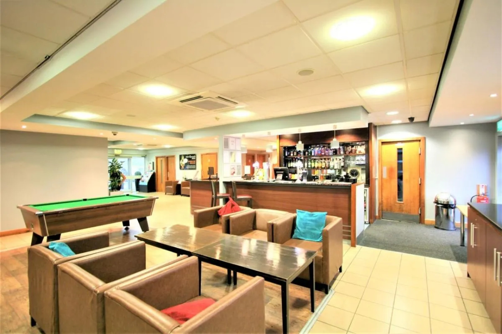 Doncaster International Hotel