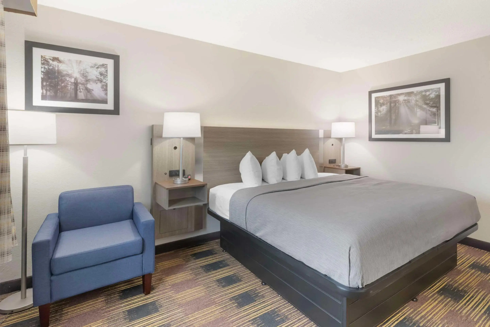 Quality Inn Newton at I-80