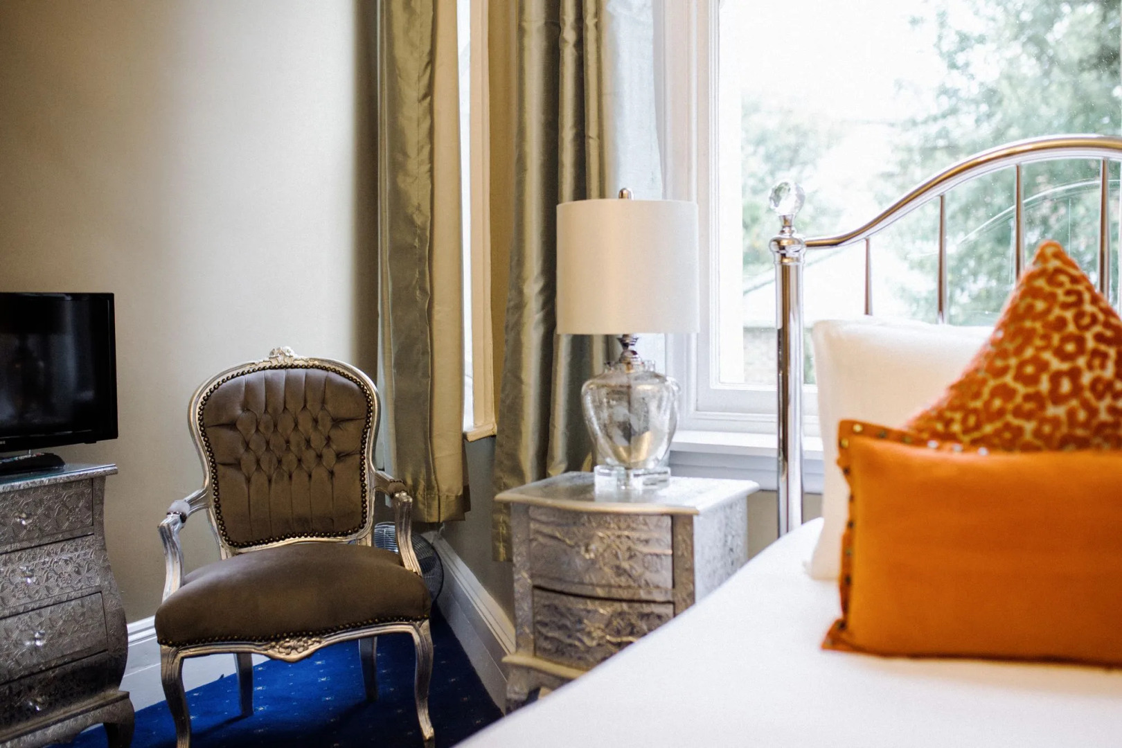 Washington house hotel