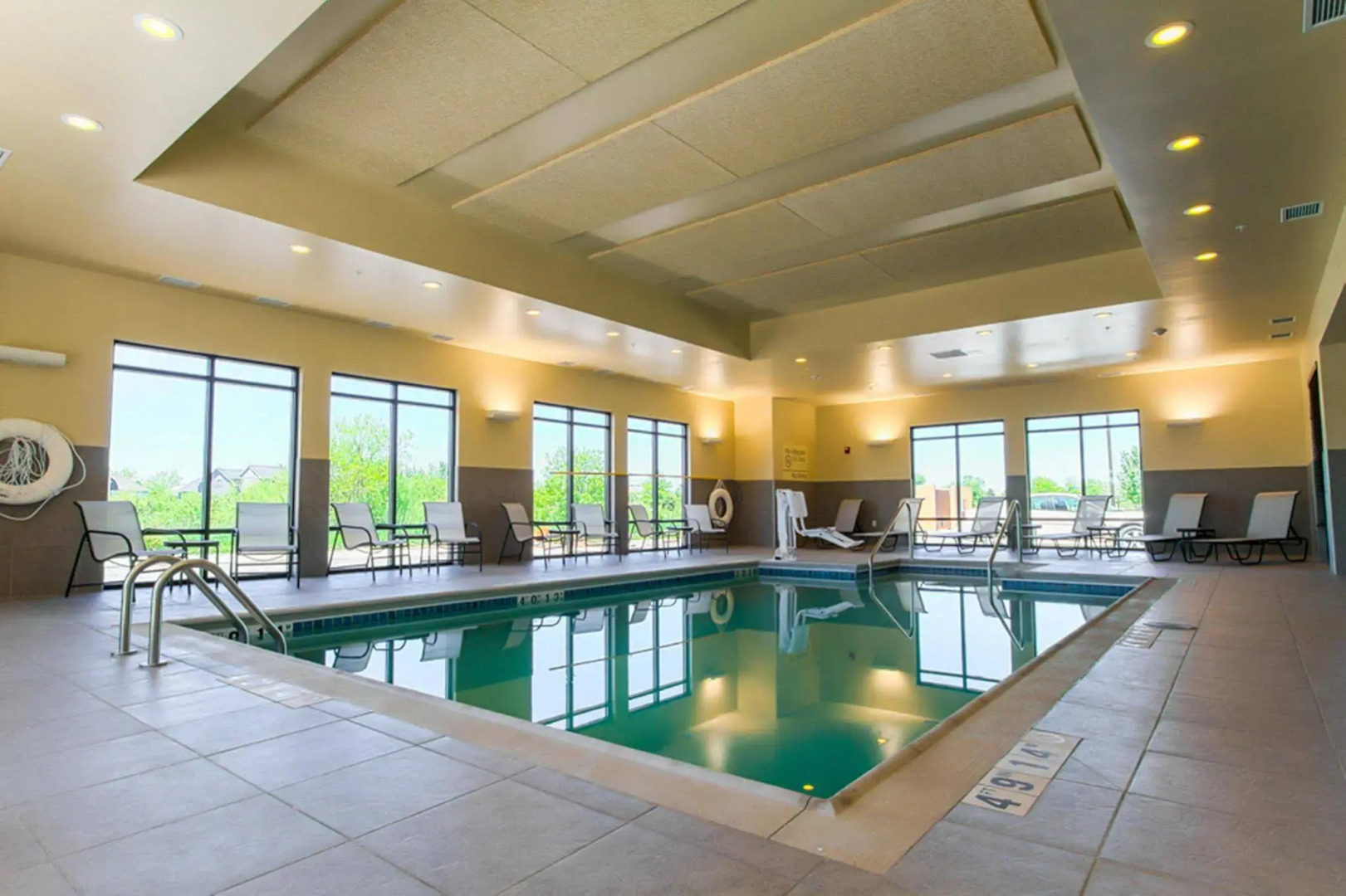 Hampton Inn DeKalb, IL