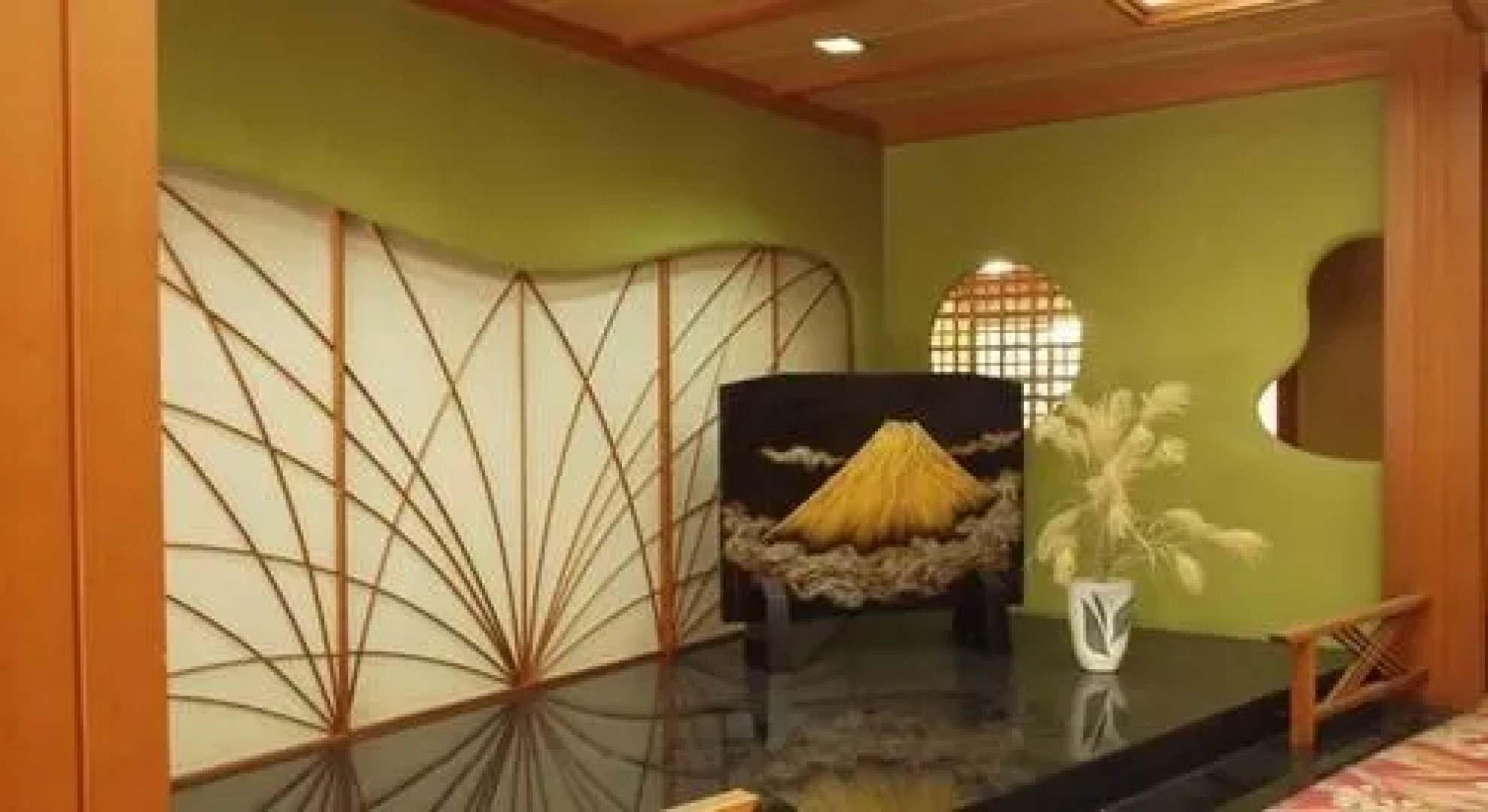 Hakone Gora Onsen Karakara