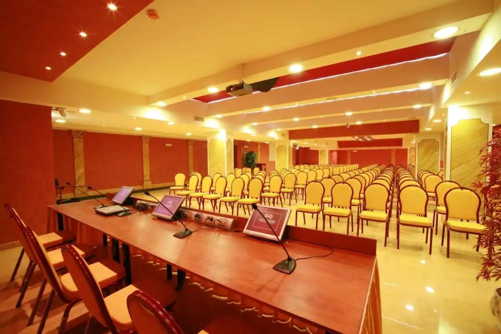 Grand Hotel del Parco - Bergamo Airport