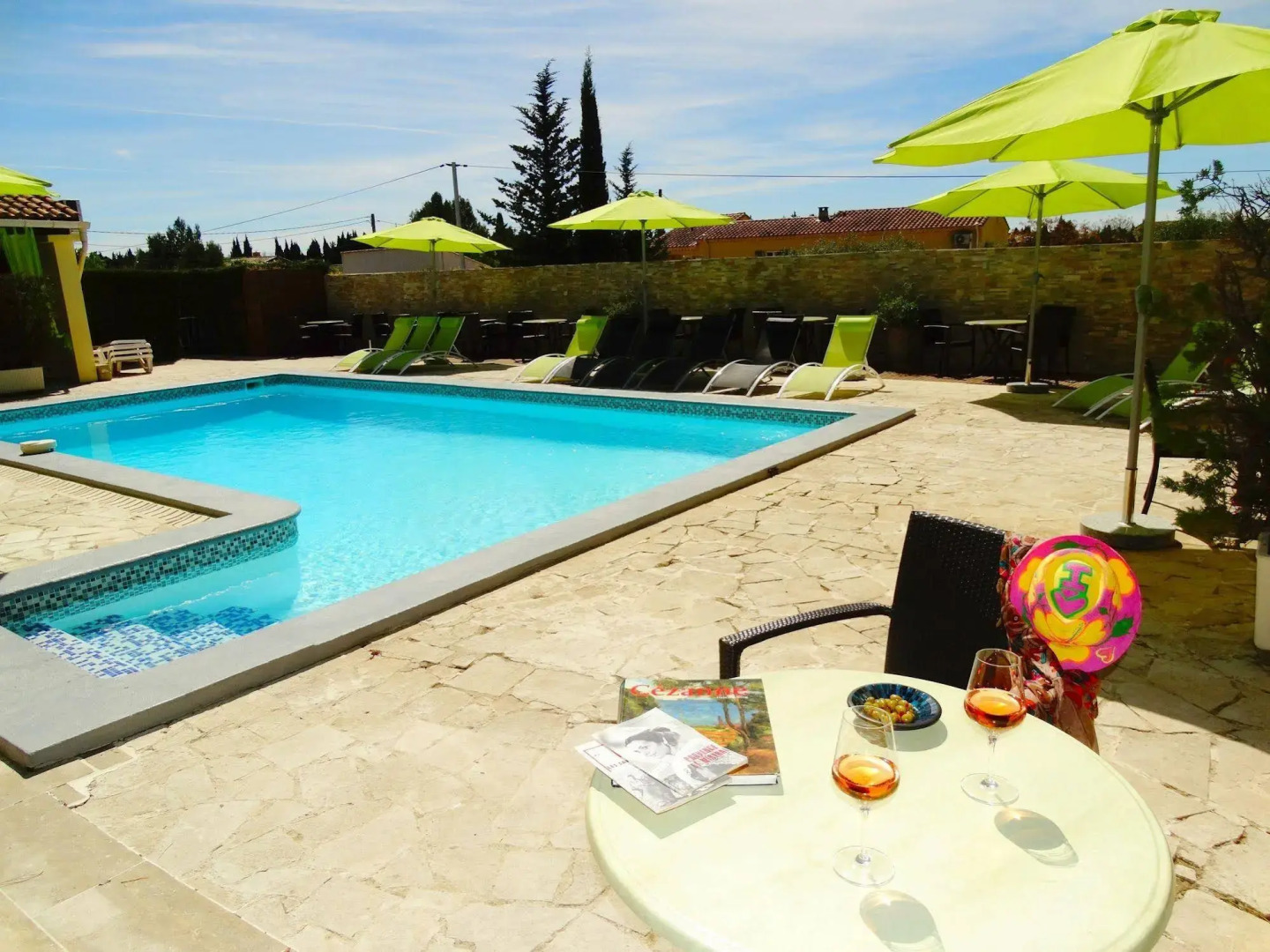 Le Mas des Amandiers