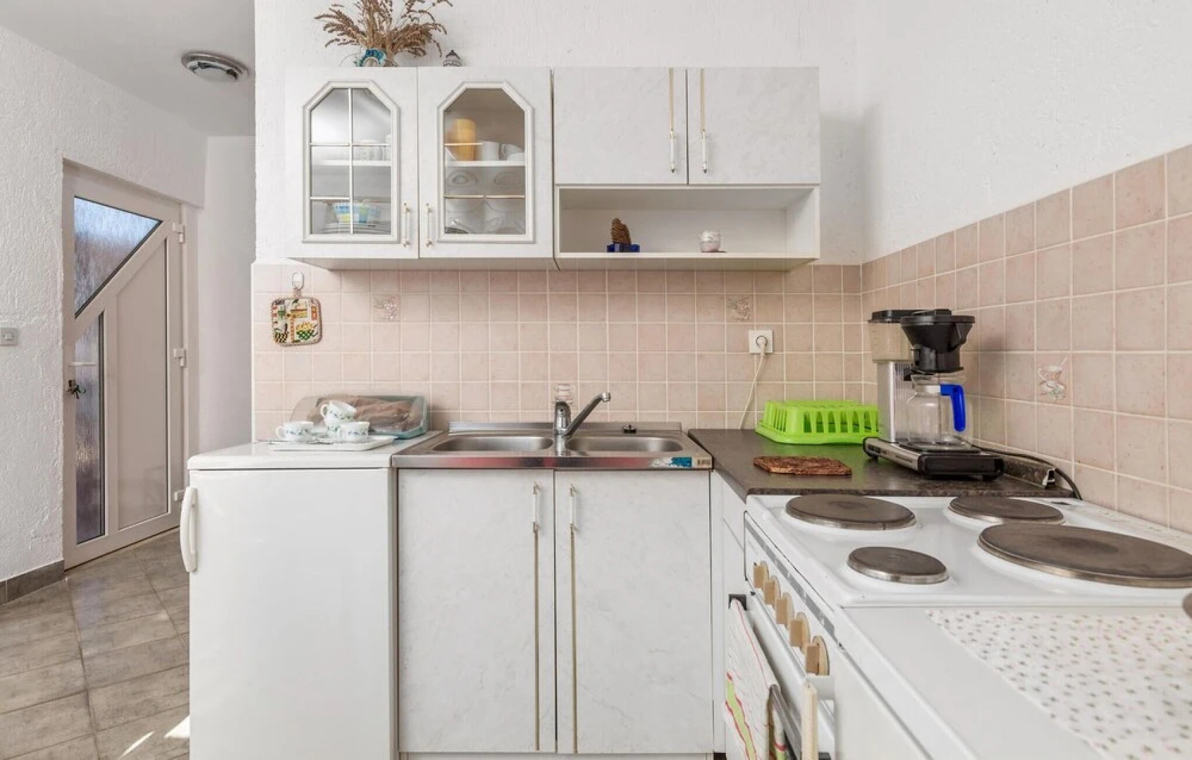 Nice Apartment in Cesarica With Wifi and 1 Bedrooms