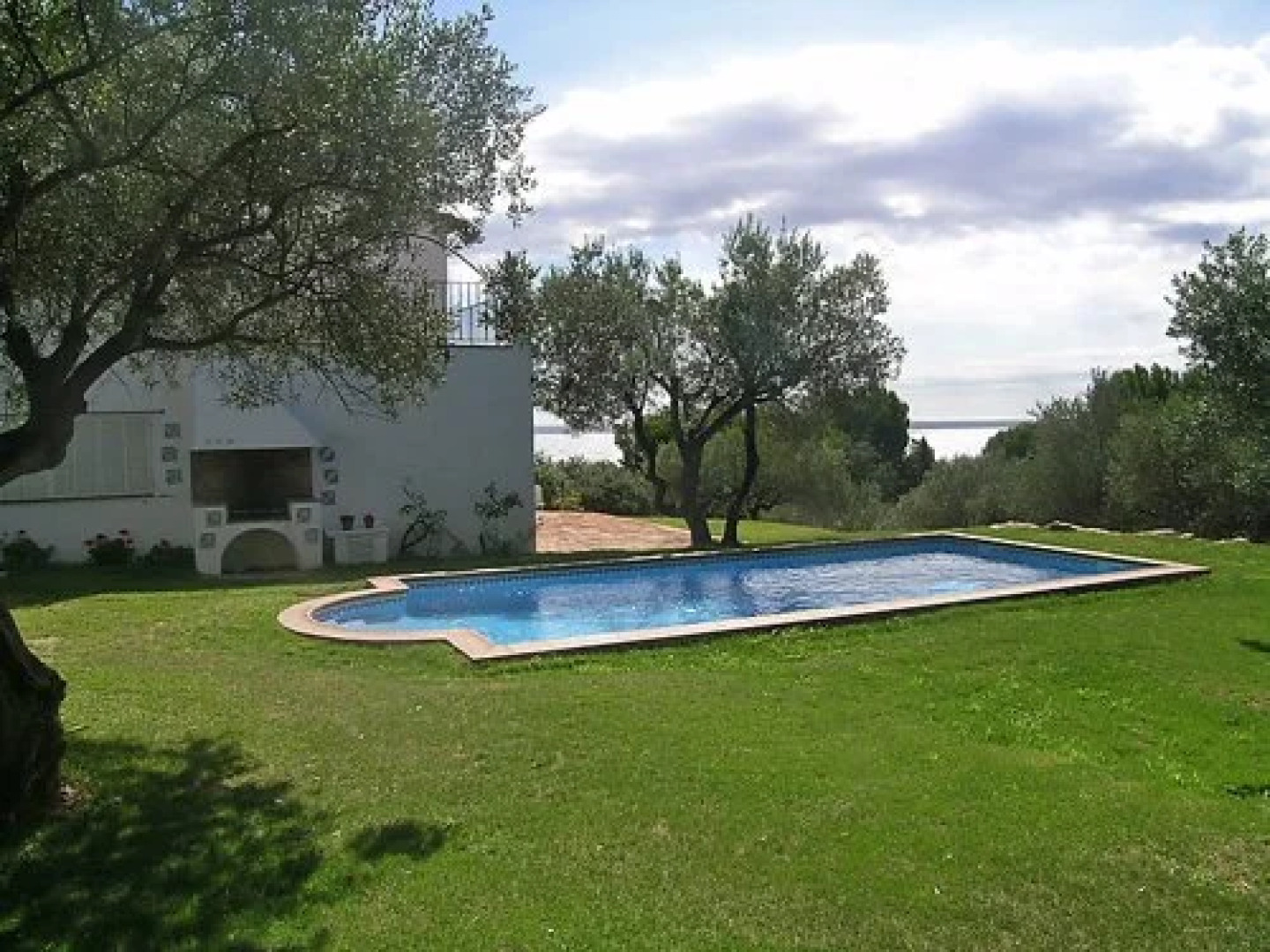 Holiday Home Illa Blanca