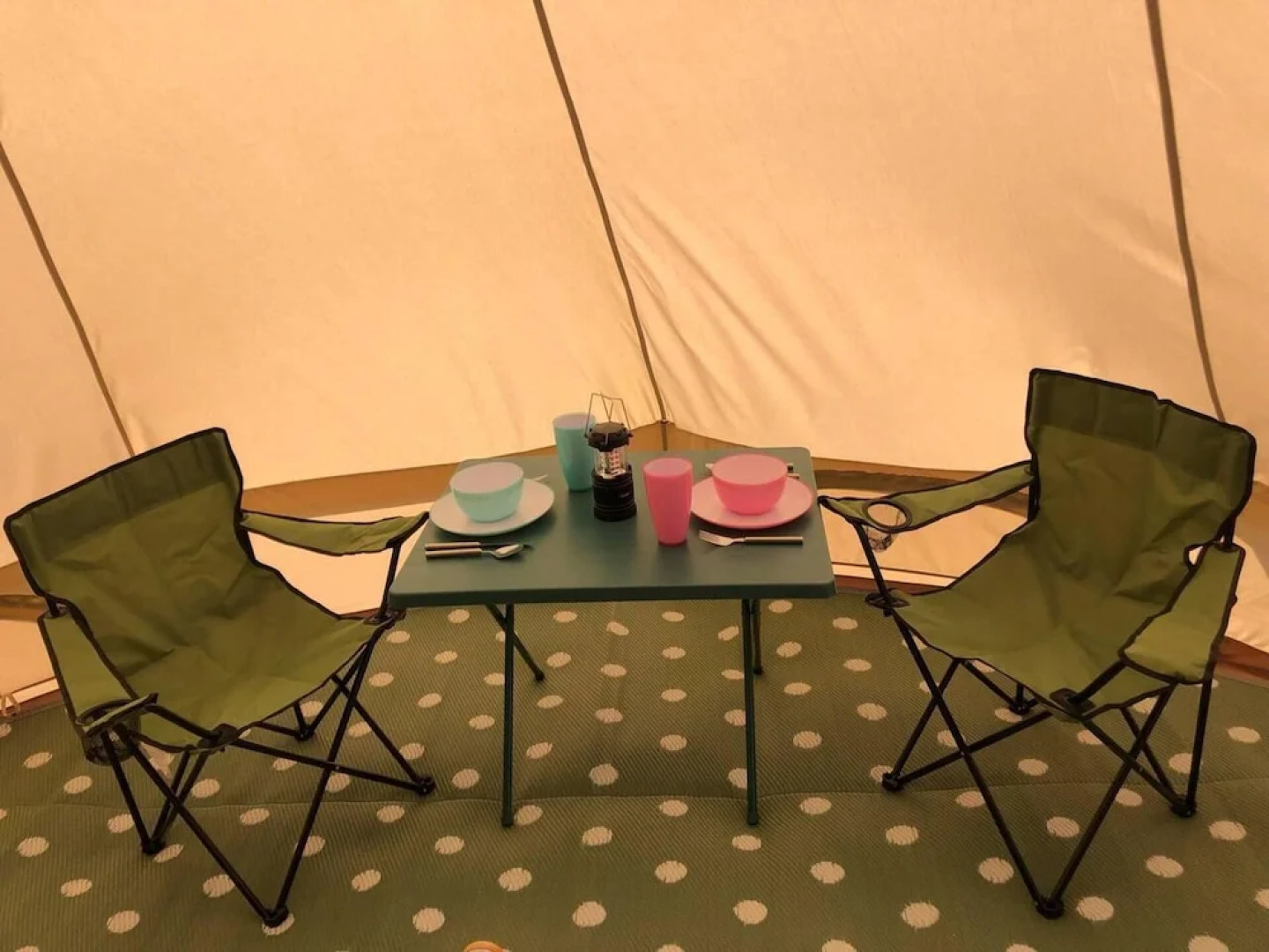 Crooked Oaks Bell Tent Glamping in North Devon