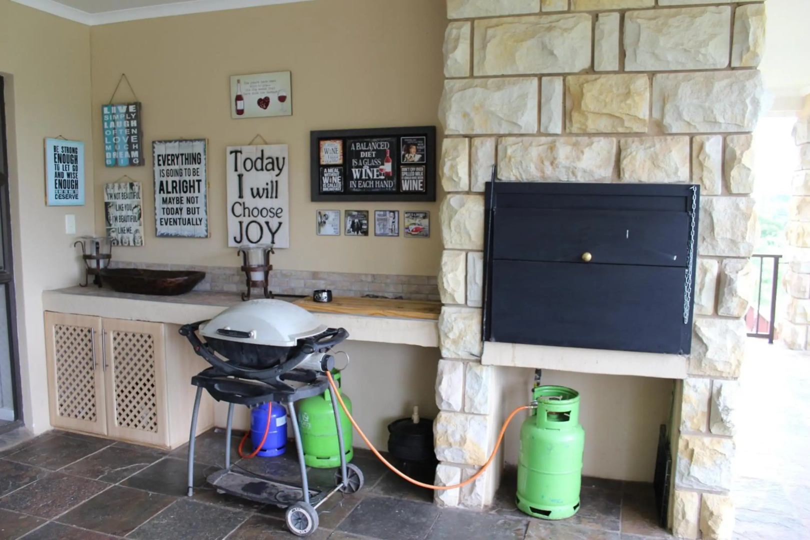 Sunbird Haven Self-Catering Sleeps 8