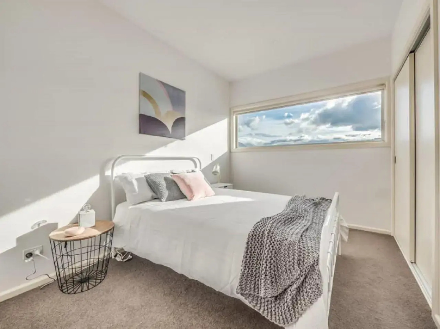 Bellerive Marina View Apartments No 28