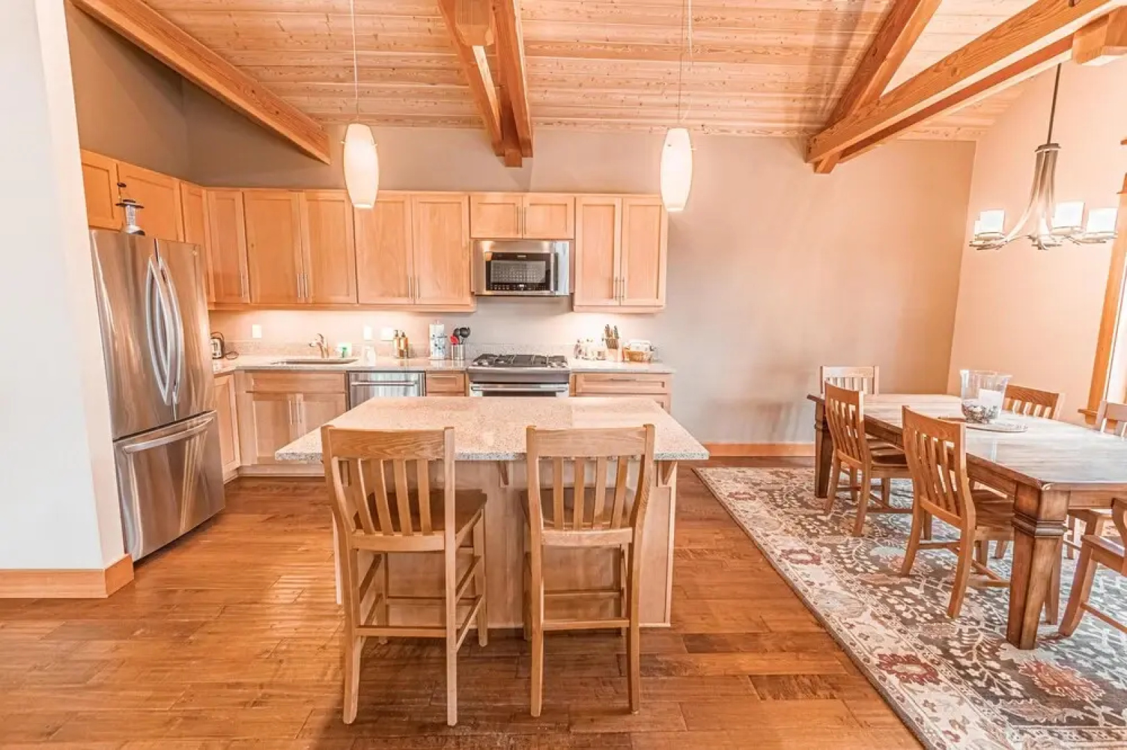 Lodges at Cannon Beach C1
