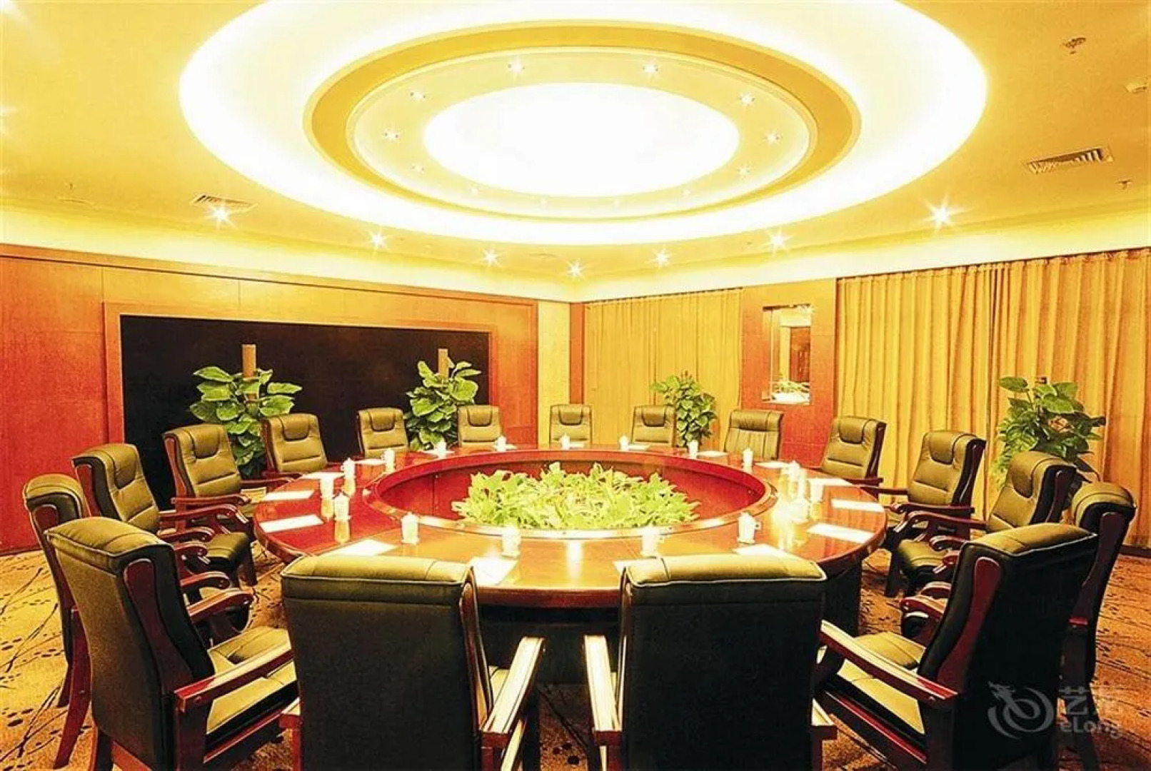 Shanxi International Conference Center - Shangluo