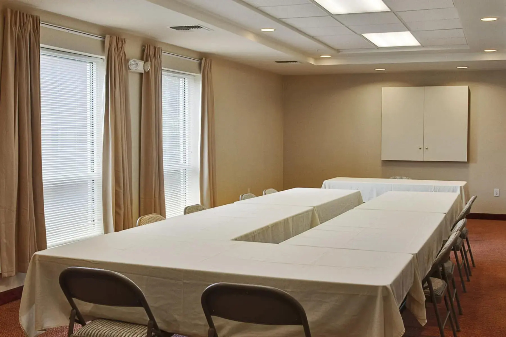 Ramada by Wyndham SeaTac Airport