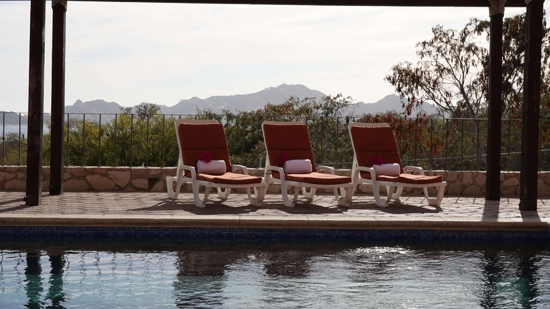 Sunrock Hotel and Suites