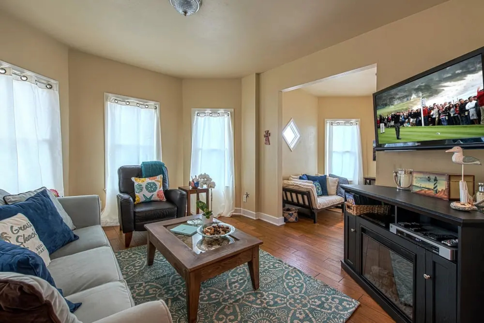 3729 Ocean Park Sanctuary