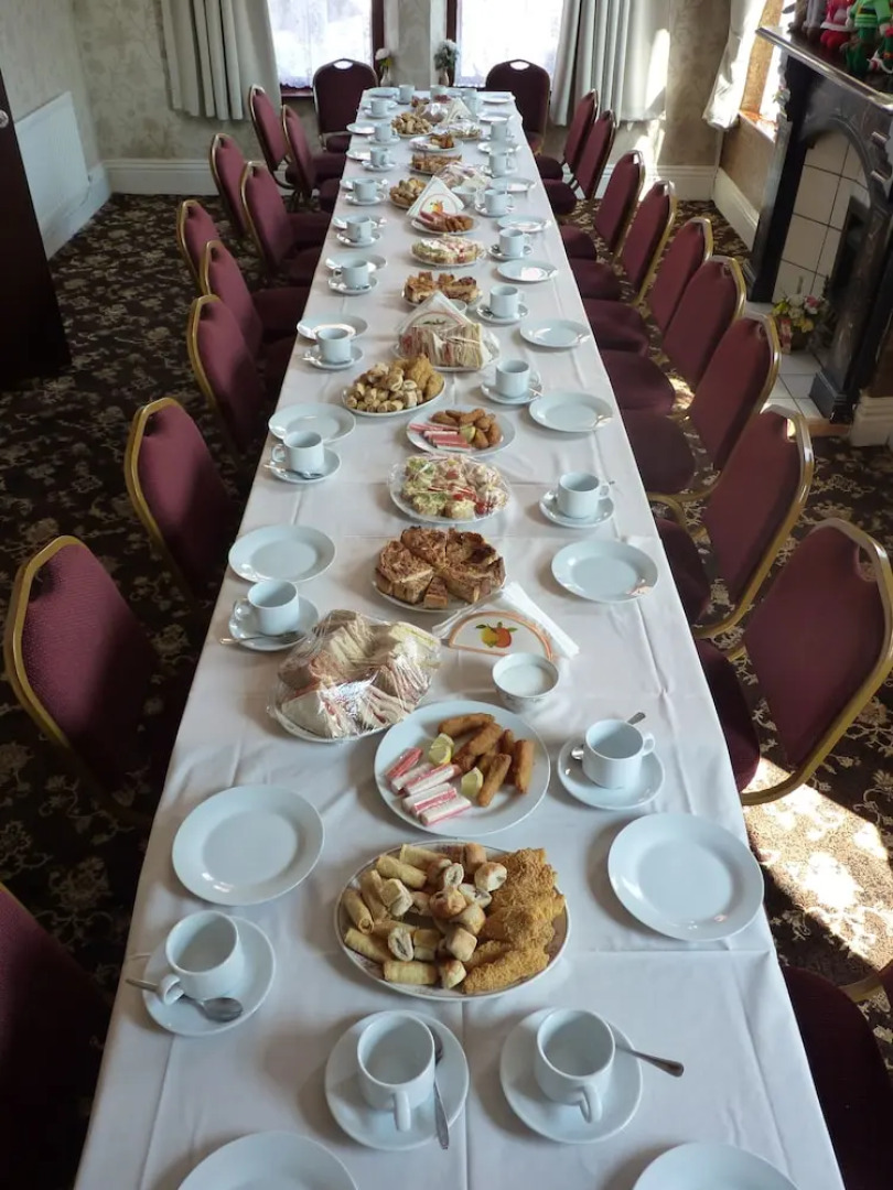 Cambridge House Hotel