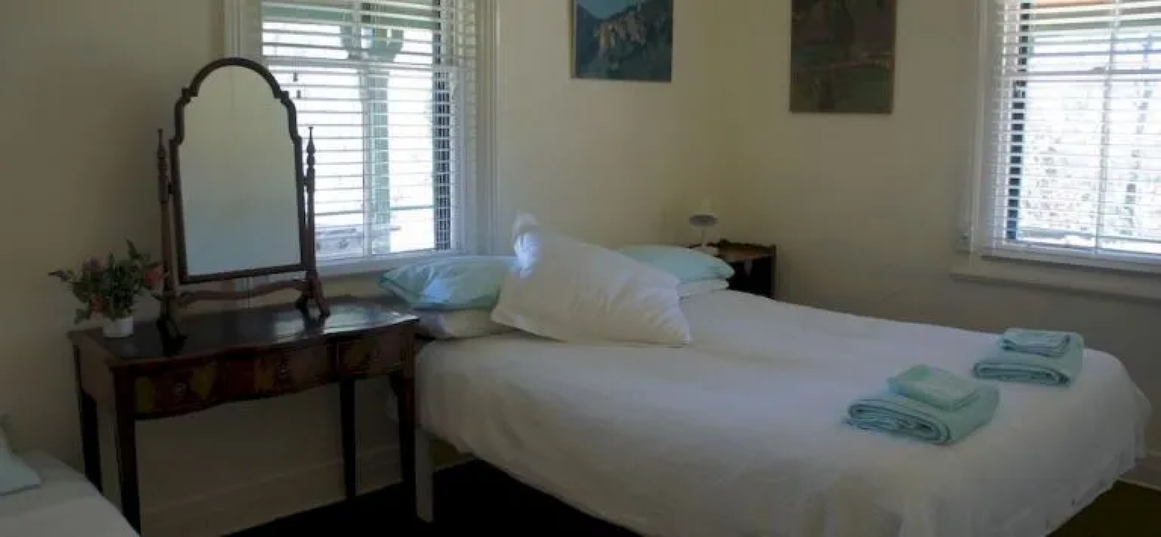 Rosnay Organic Vineyard, Olive Grove, Figs and Farmstay