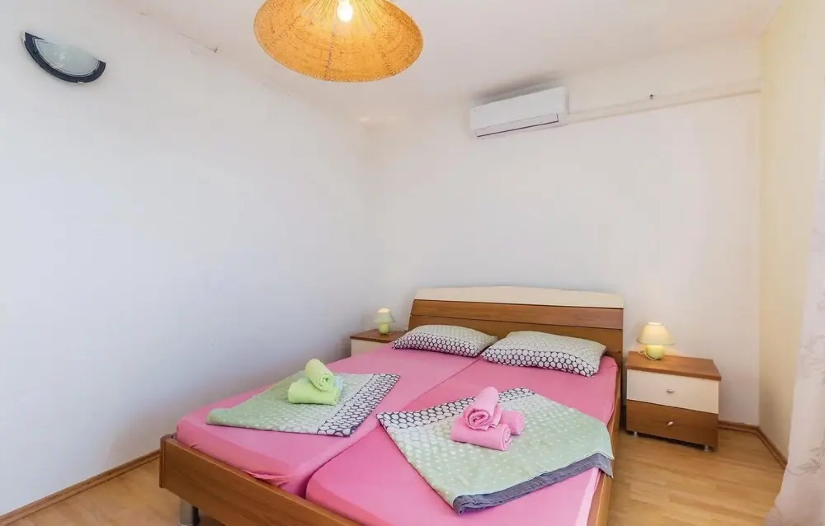 Nice Home in Stara Baska 1 With Wifi and 2 Bedrooms
