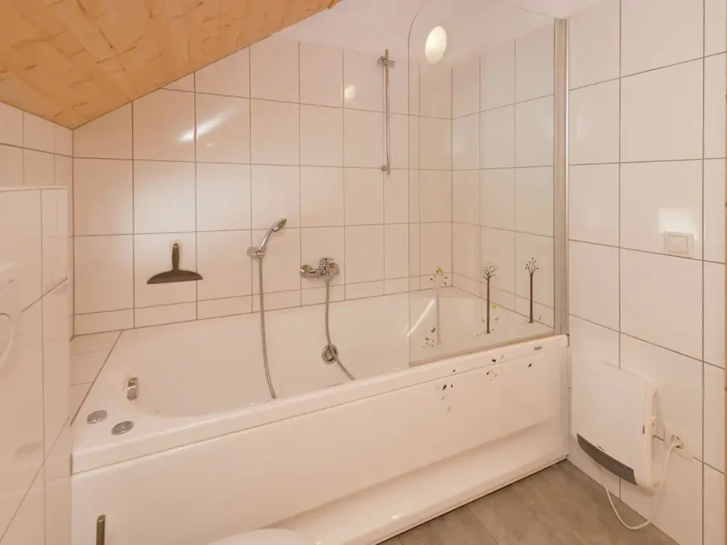 Luxurious Chalet by the Ski-slope in Hohentauern With Infrared Sauna