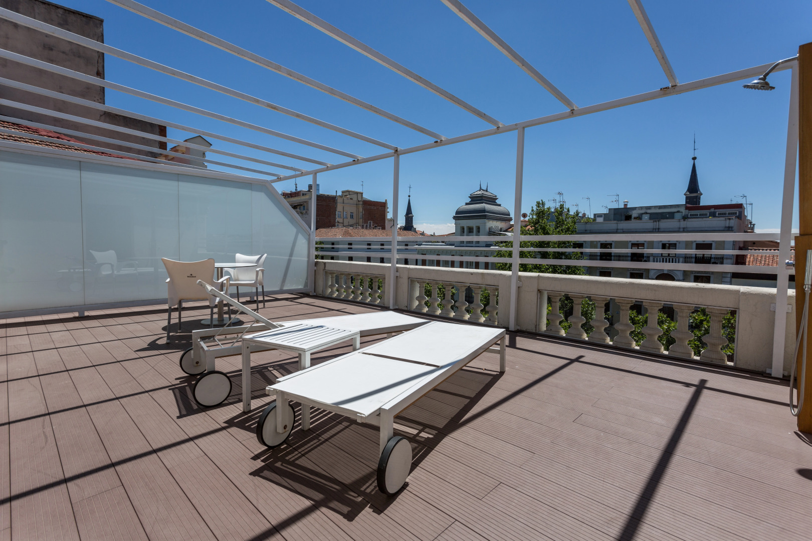 Petit Palace Lealtad Plaza