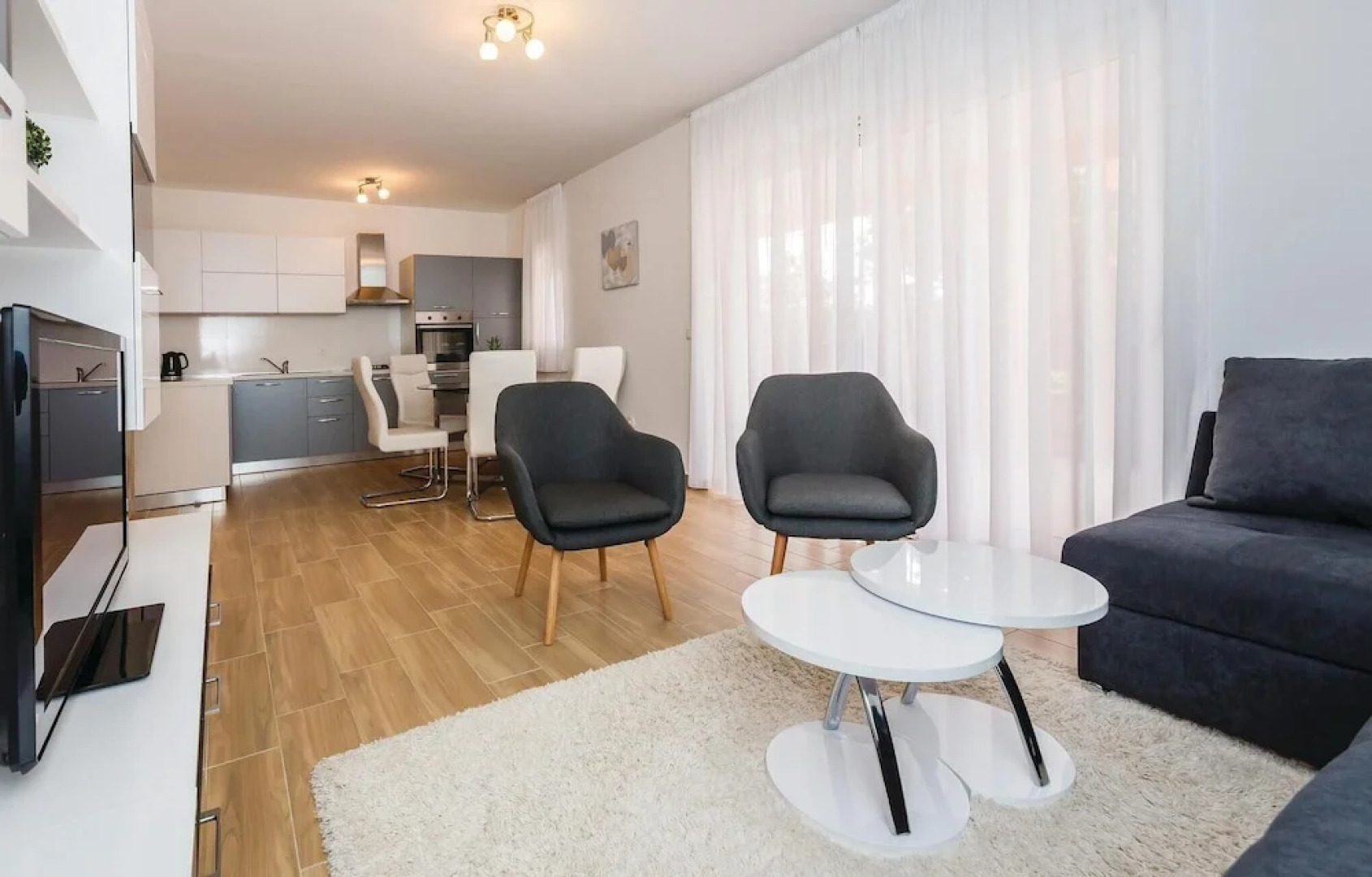 Amazing Home in Kastel Novi With Sauna, Wifi and 9 Bedrooms