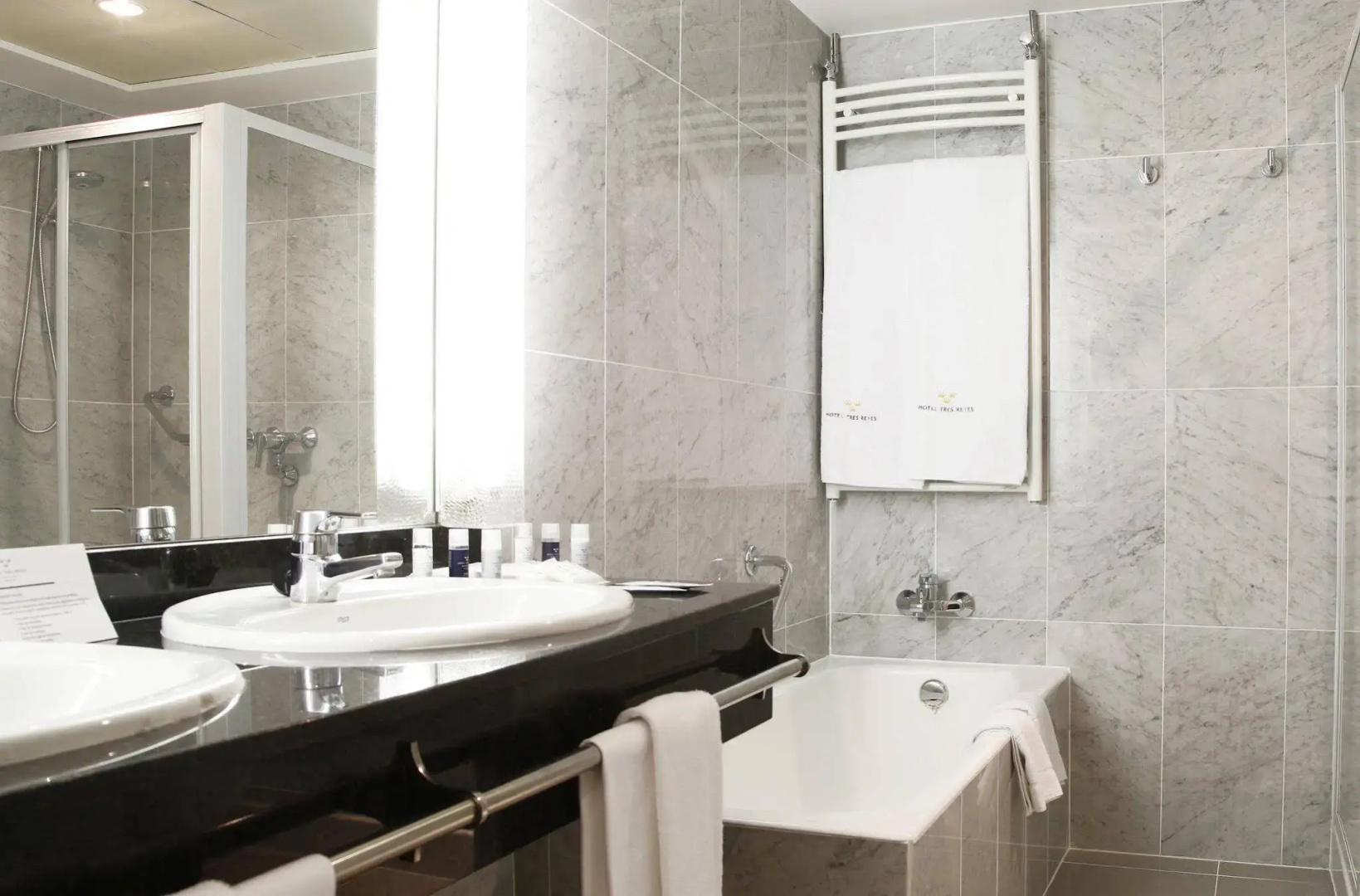 Hotel Tres Reyes Pamplona