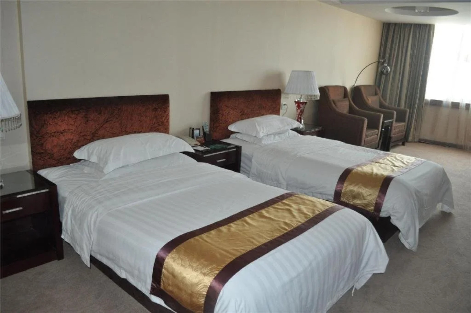 Jinlong International Hotel