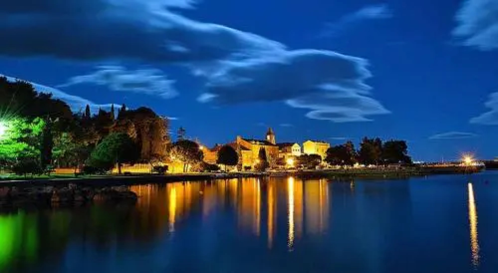 Apartment in Sv. Filip i Jakov 8187