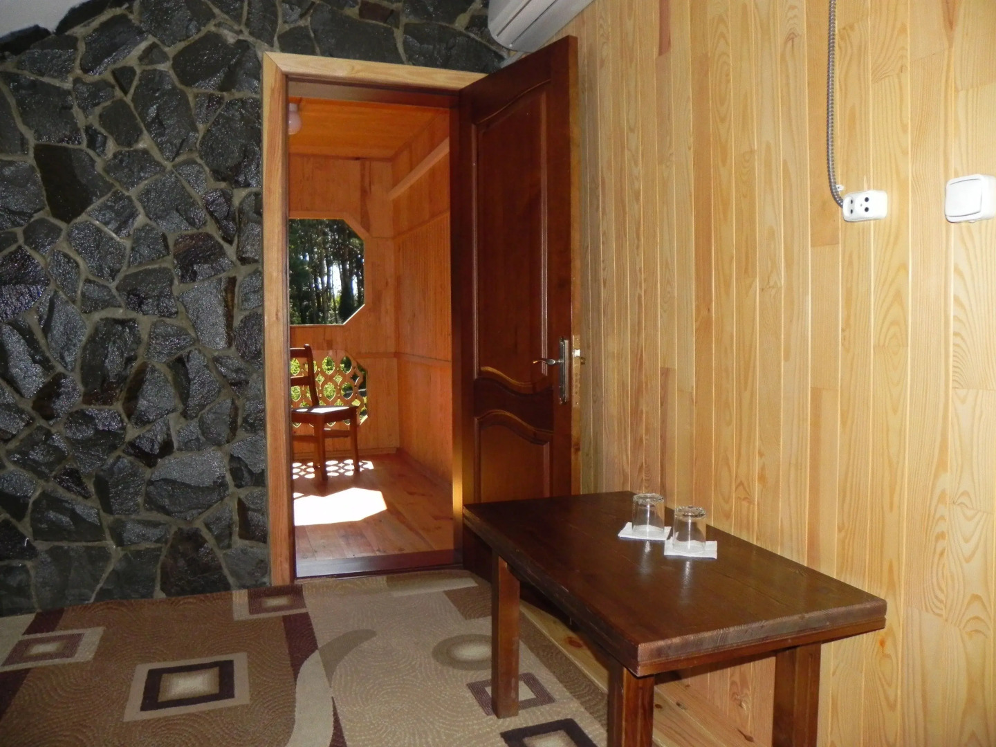 Гостинично-ресторанный комплекс «Скольмо»