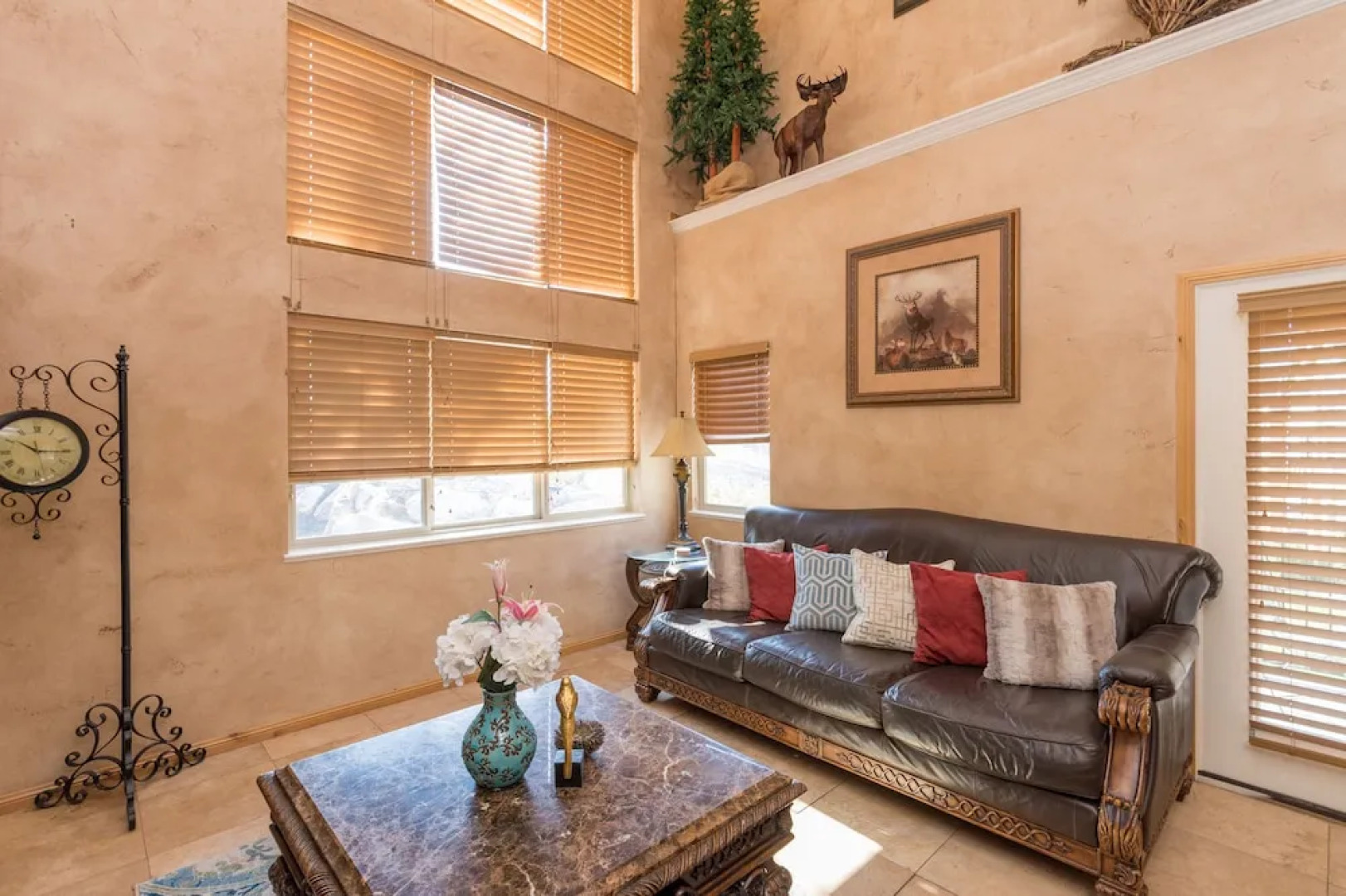 Luxury Townhouse in Mountains