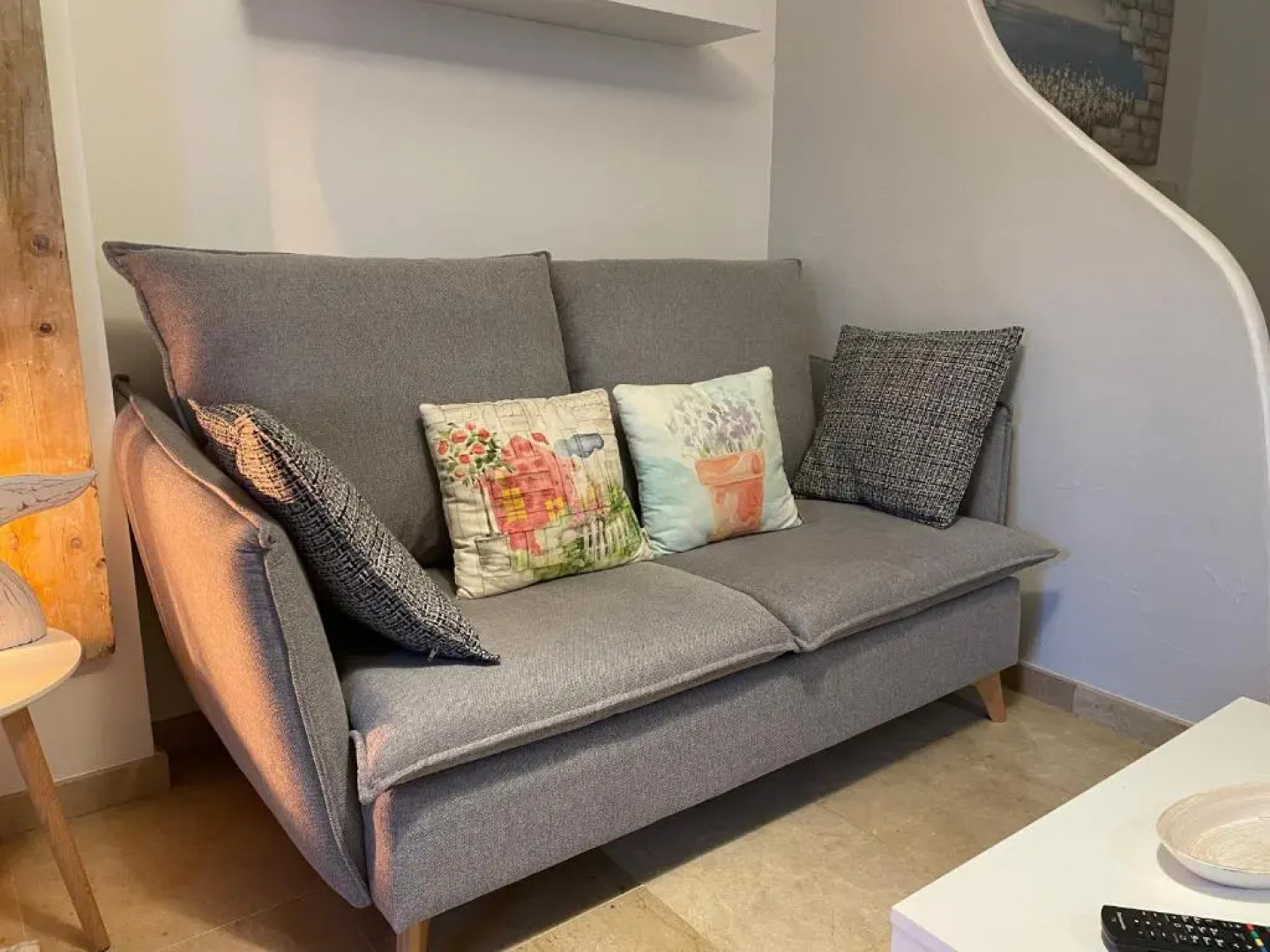 Personal y coqueto en primerísima línea de playa, en la Costa del Sol. Puerto De La Duquesa