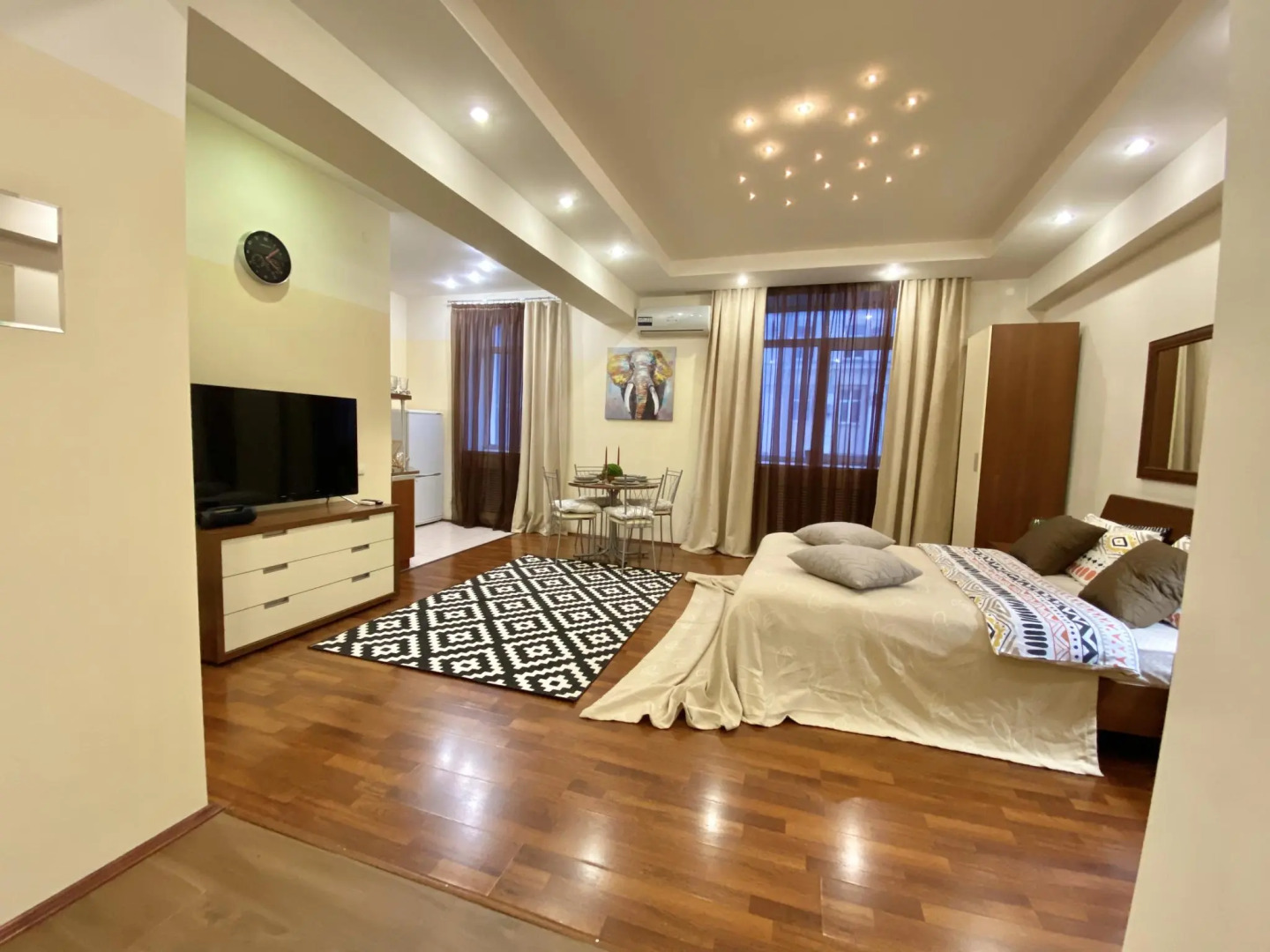 Rental Family Rooms (Рентал Фэмили) на улице Пушкинская