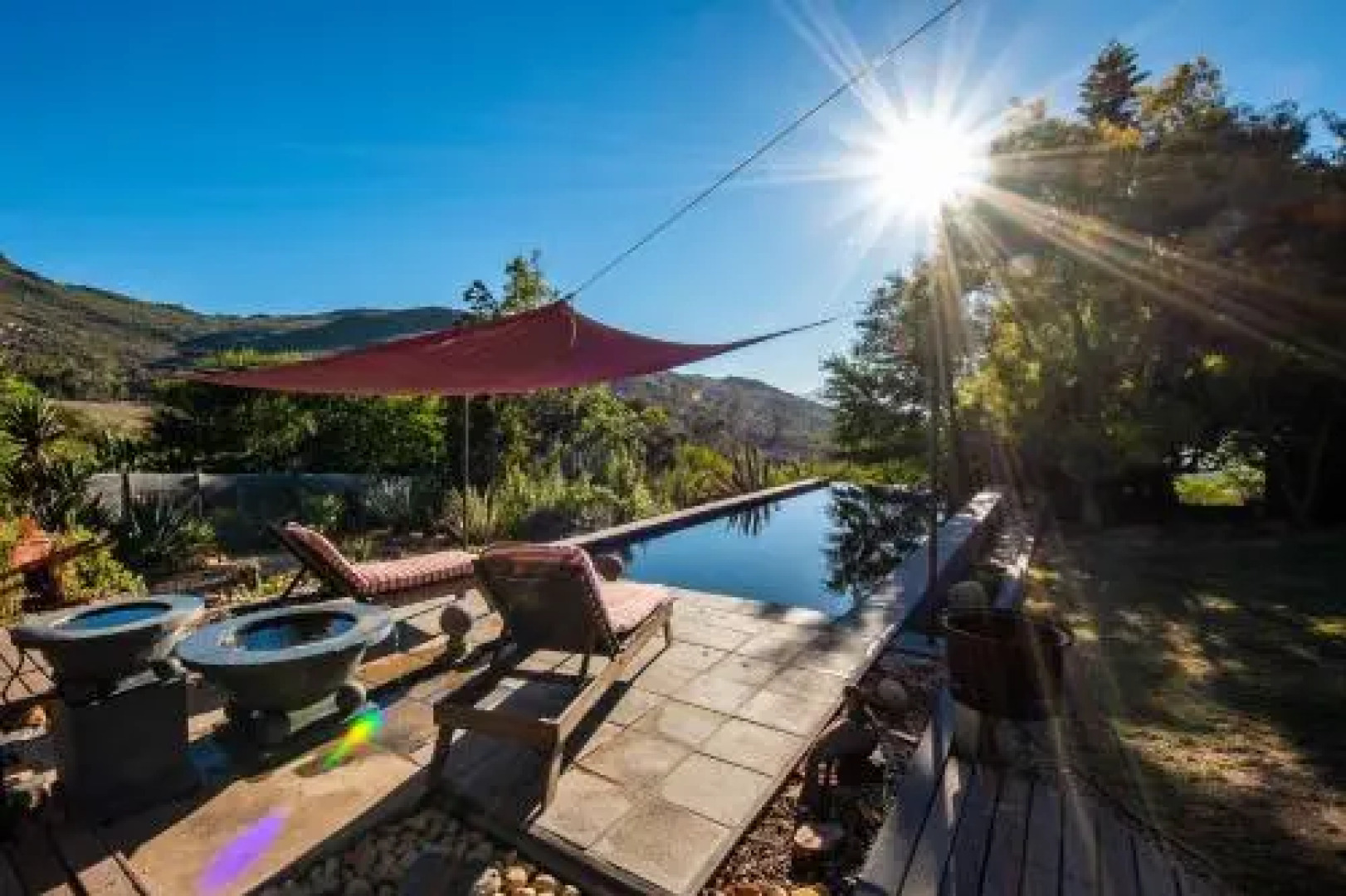 Hebron Guesthouse & Restaurant