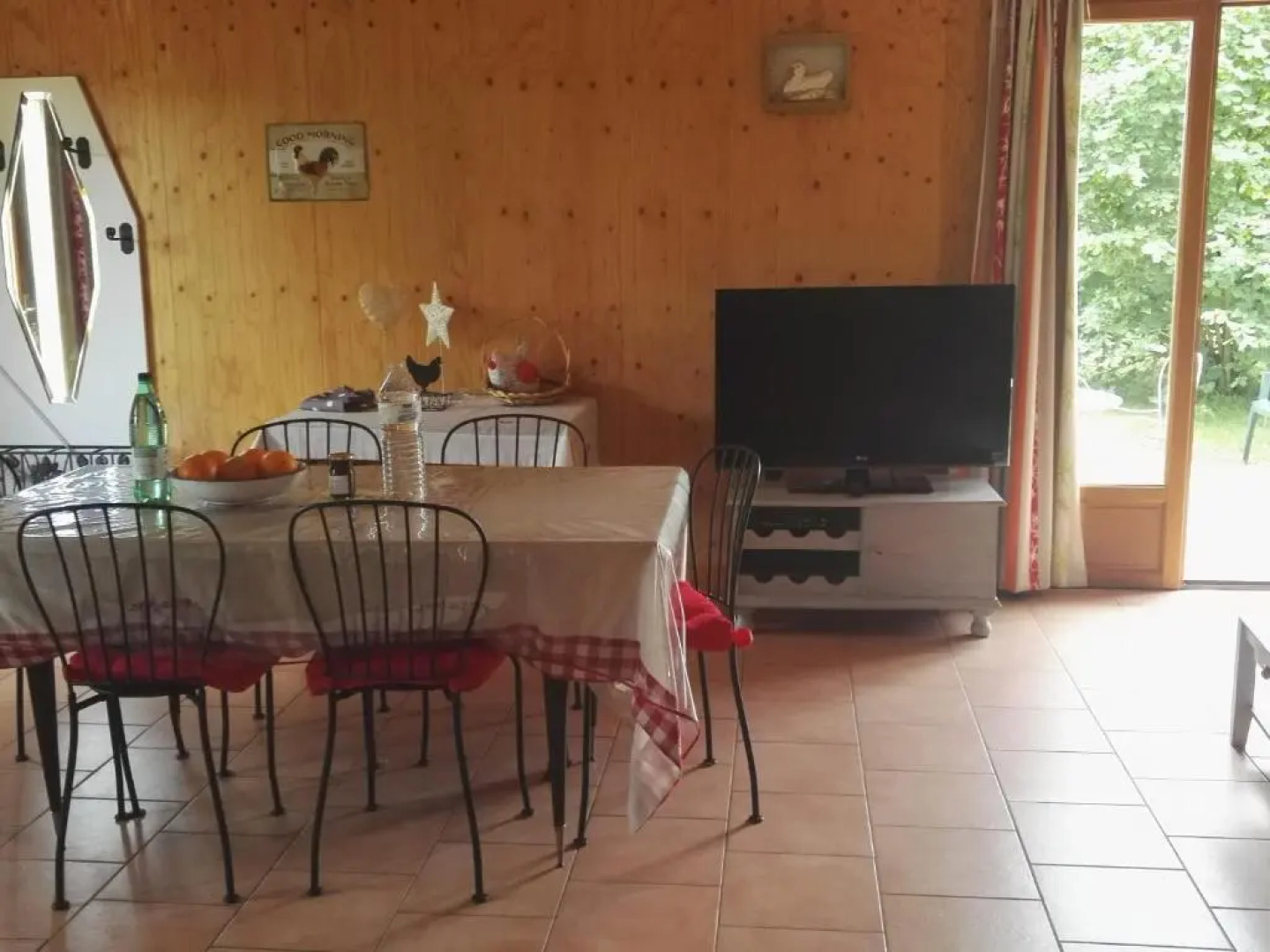 Gîte Thoiré-sur-Dinan, 4 pièces, 6 personnes - FR-1-410-195