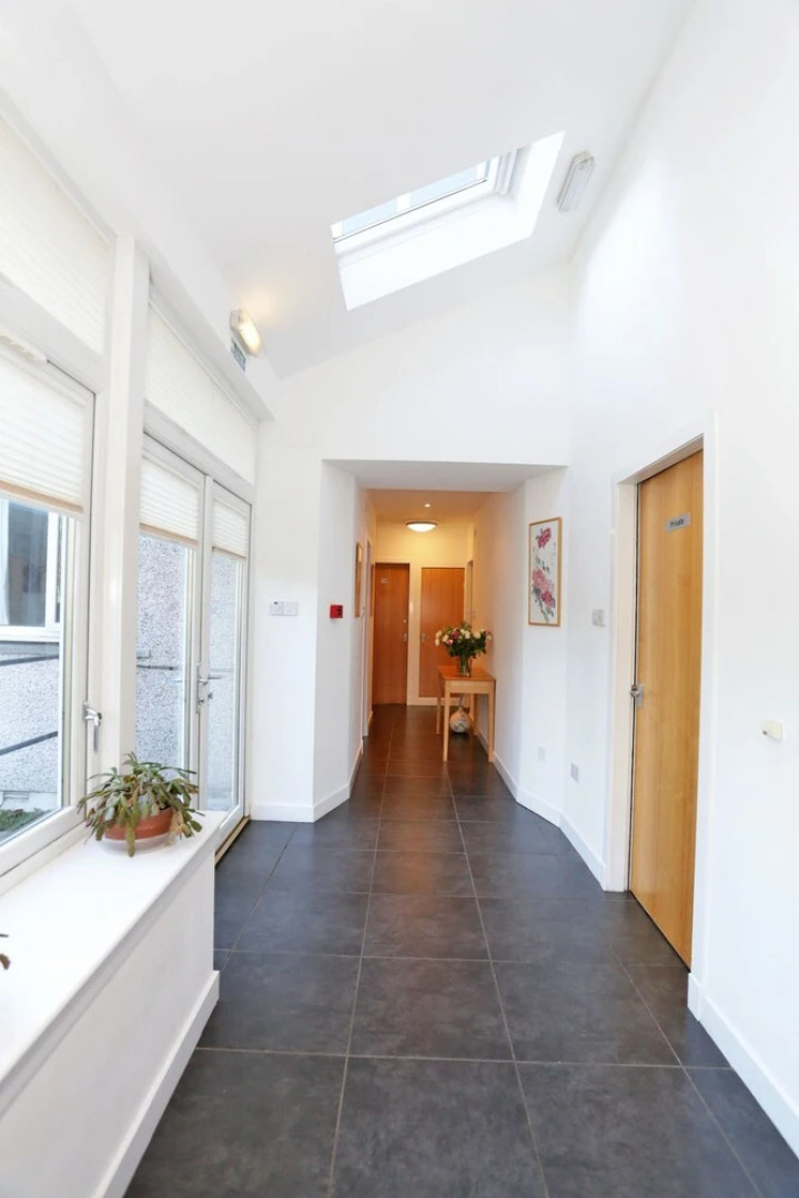 Lindhome Guest House Bed  Breakfast