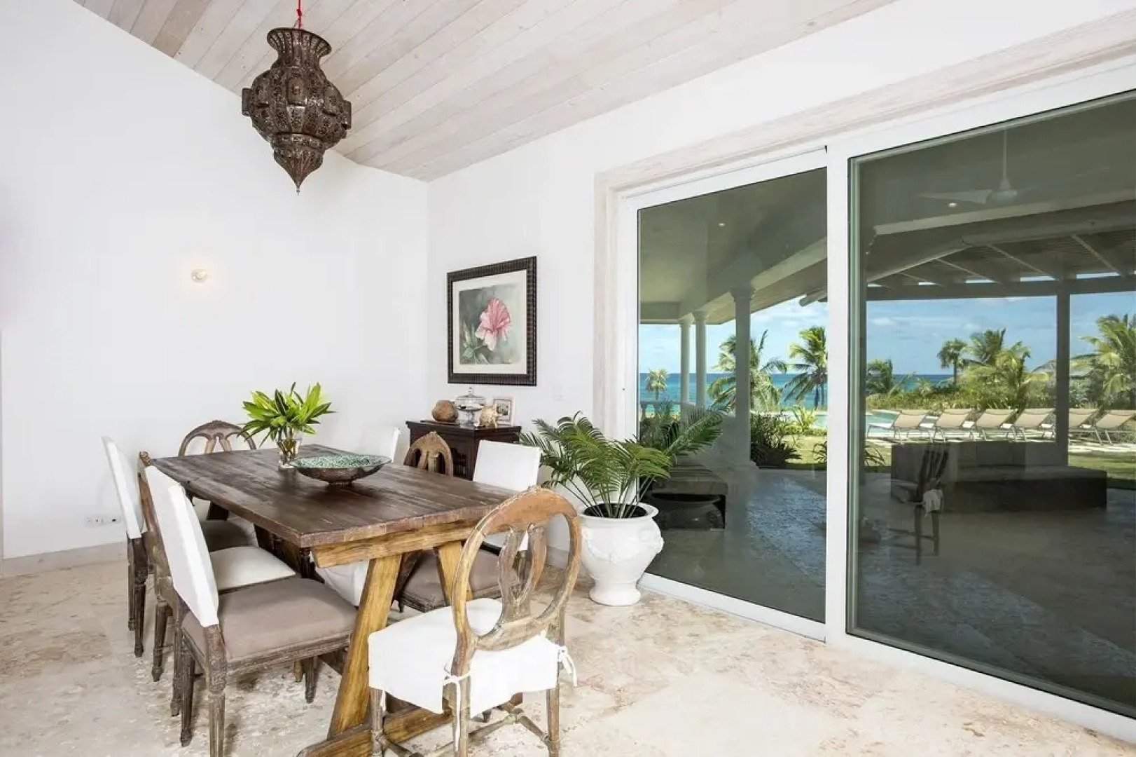 La Bougainvillea Estate 12 Bedroom Duplex