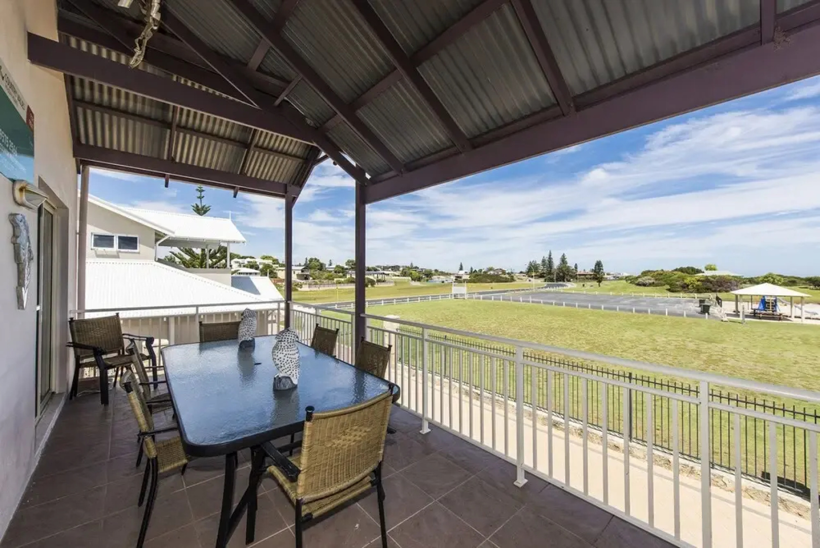 Ledge Point Village Villa 1 - Ocean Views