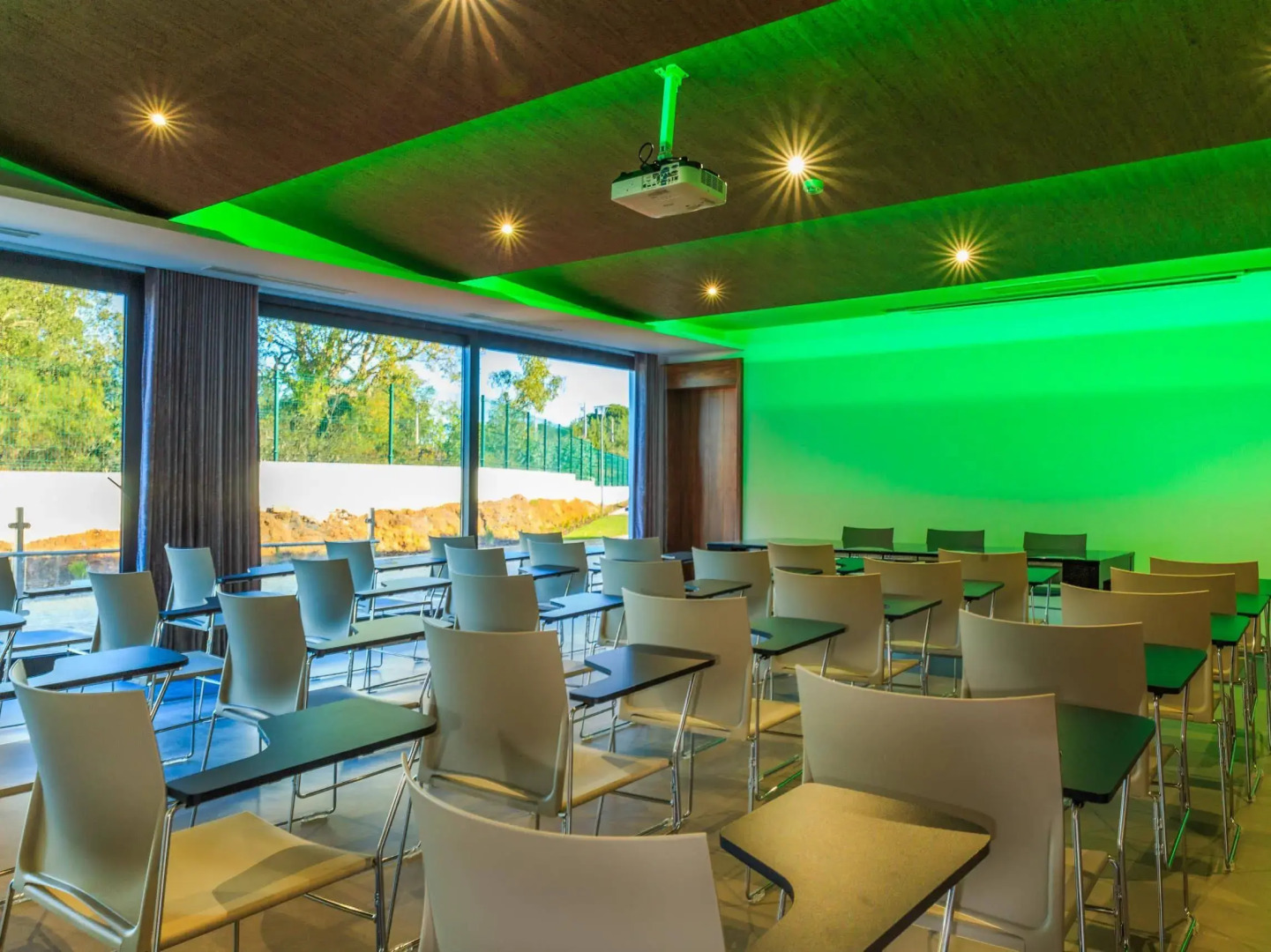 Enigma - Nature & Water Hotel