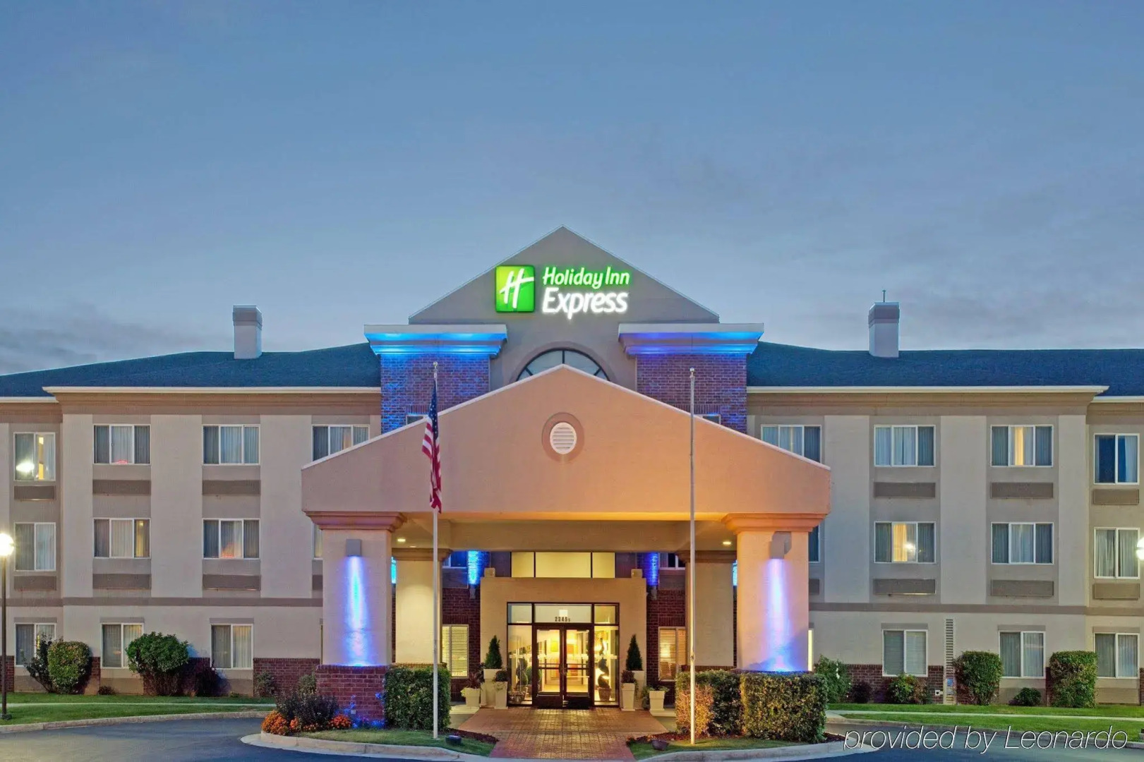 Holiday Inn Express & Suites Ogden by IHG