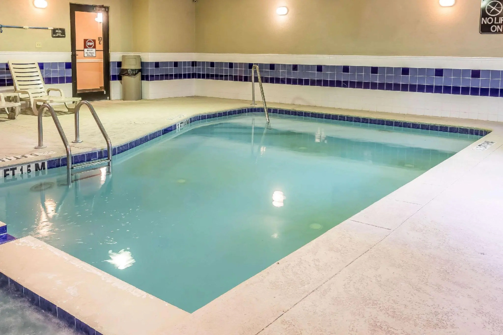 Comfort Suites Savannah North I-95