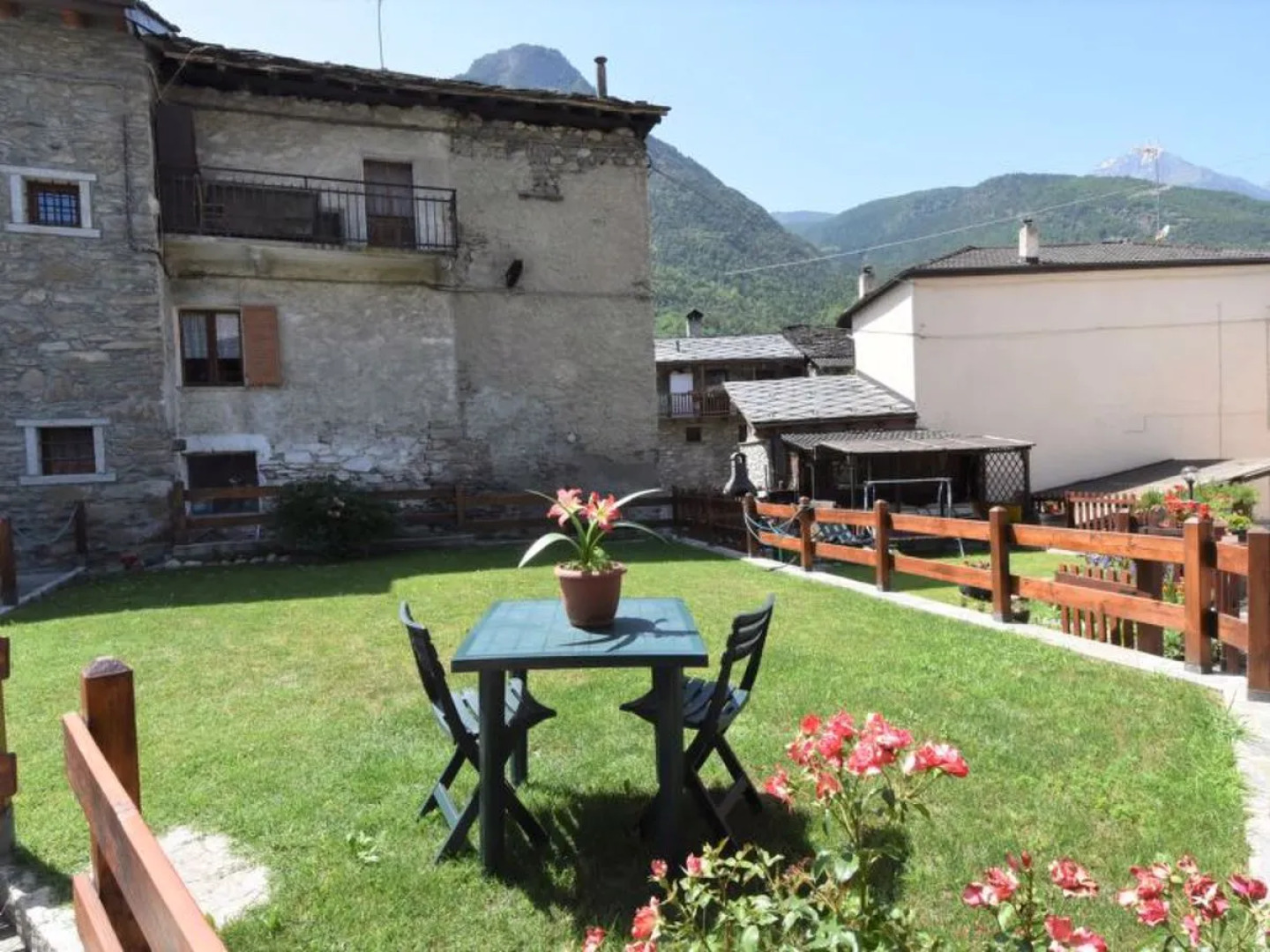 Apartment Les Cors Fenis