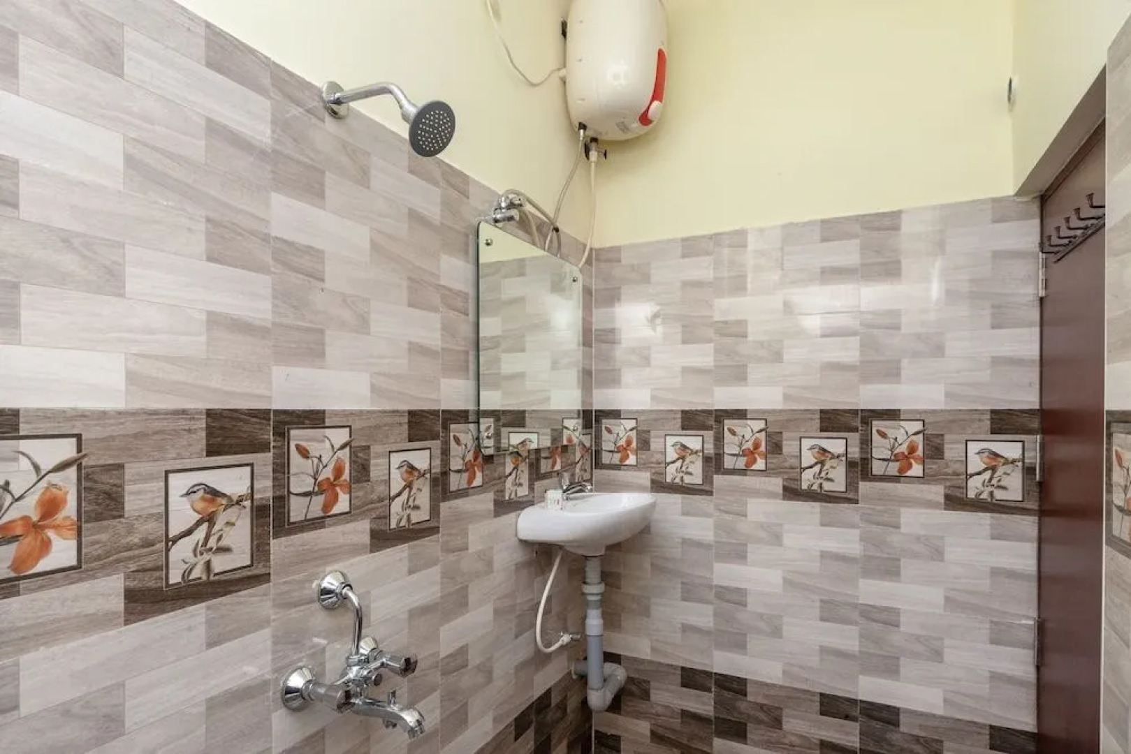 Oyo 15990 Deepam Resort